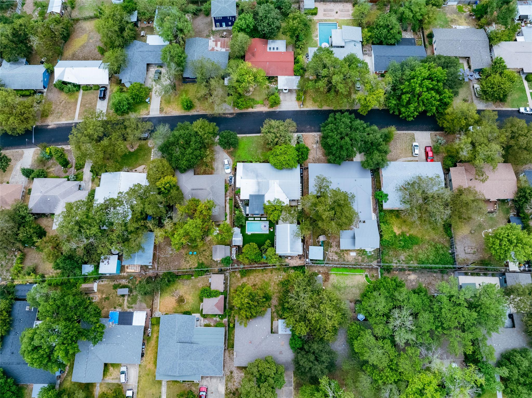1600 Larkwood DR