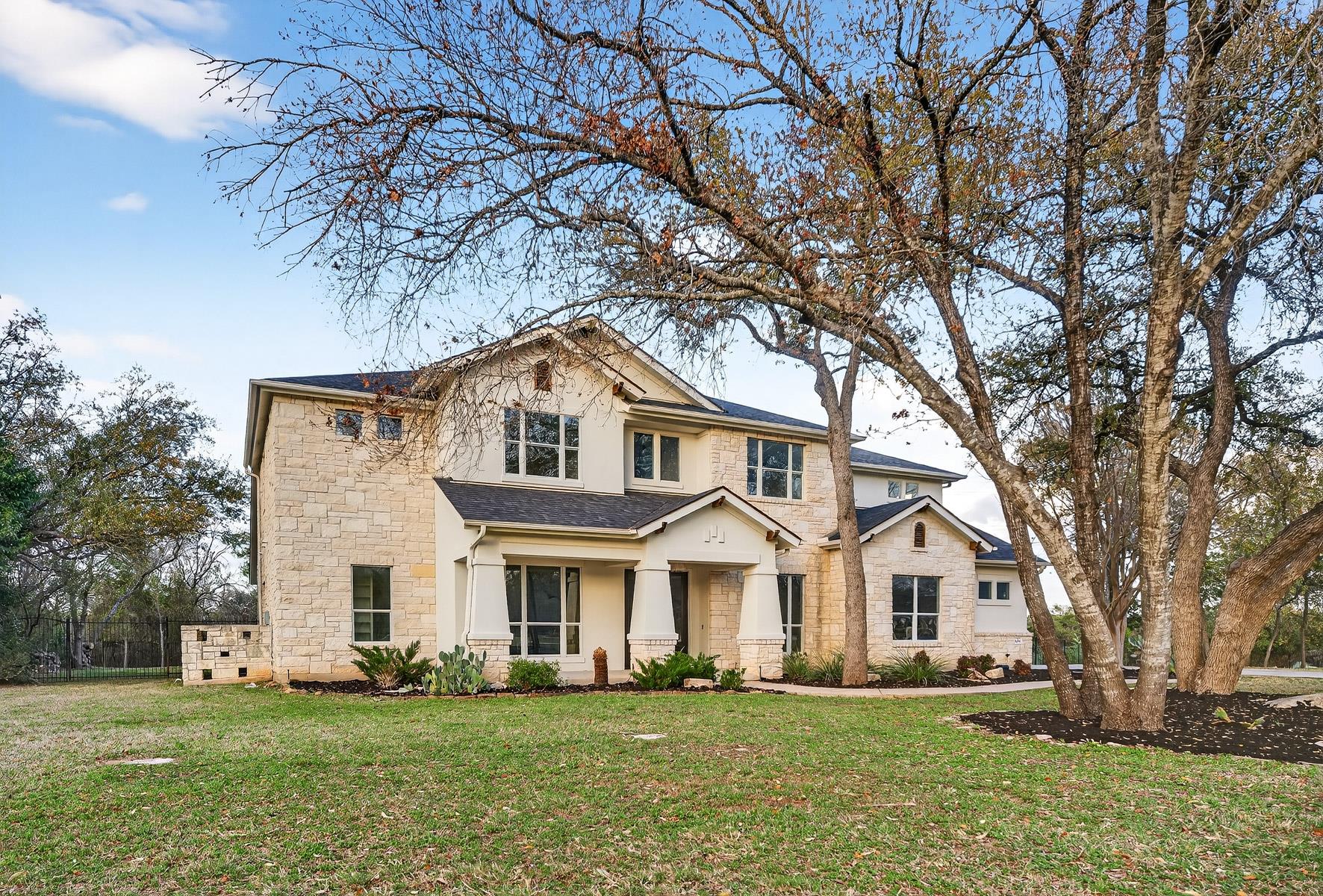 5309 Laguna Cliff LN