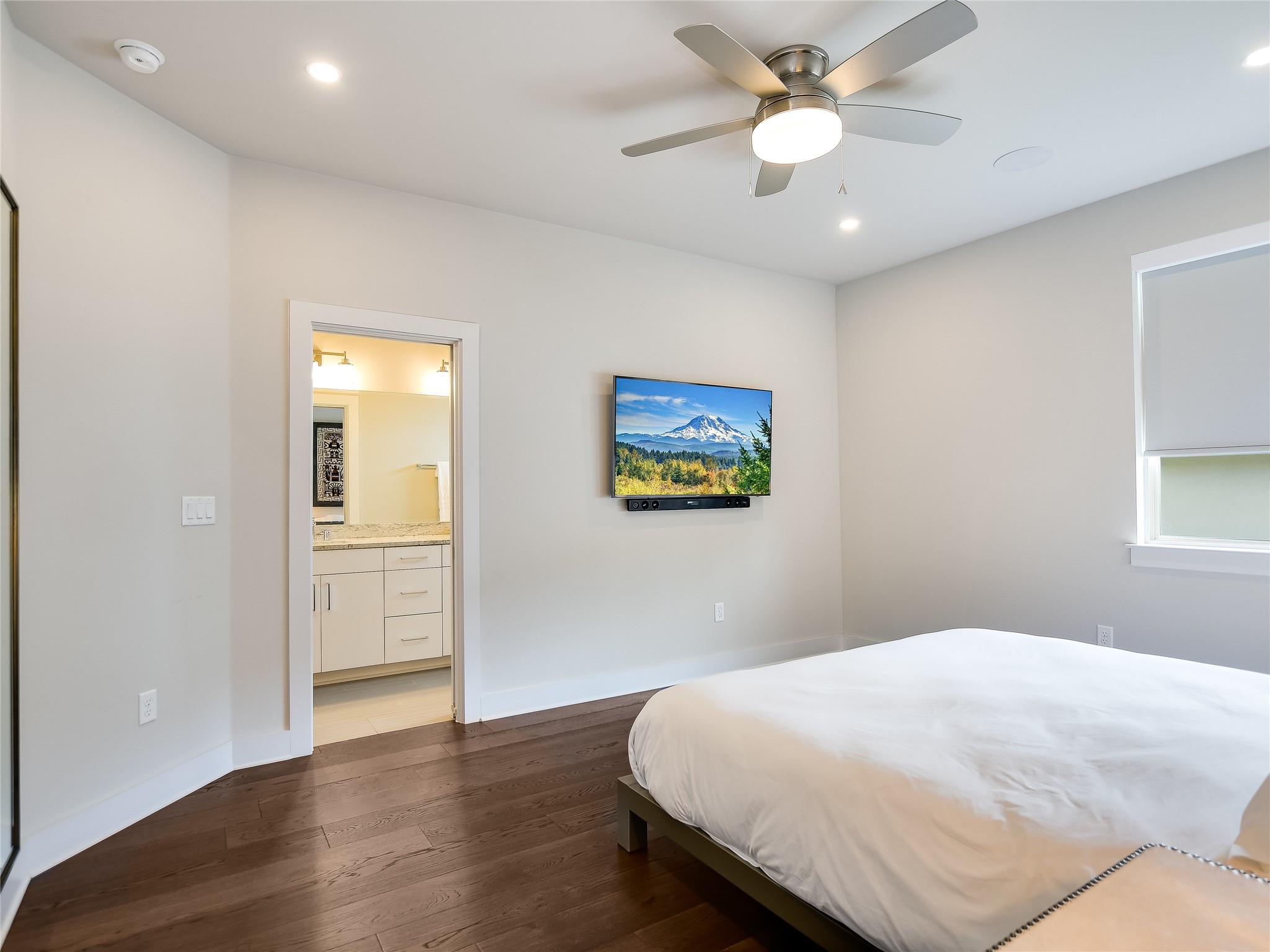 1205 Elm ST # 6