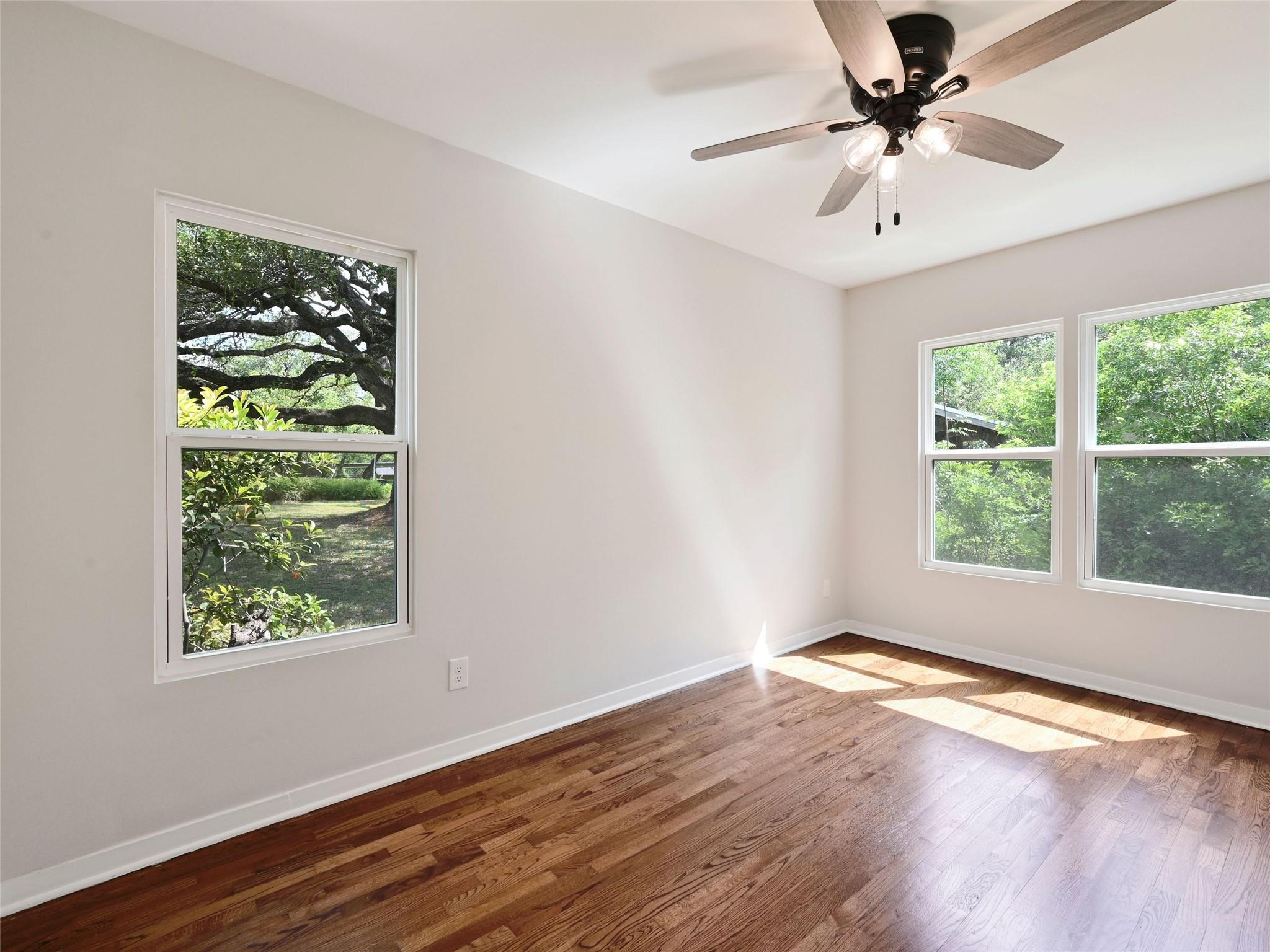 7611 Oak Hedge PL