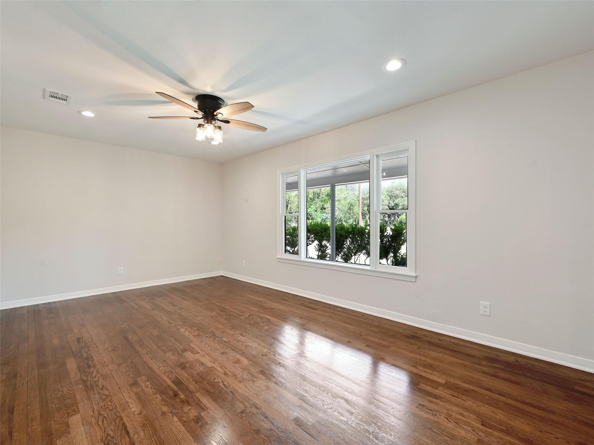 7611 Oak Hedge PL