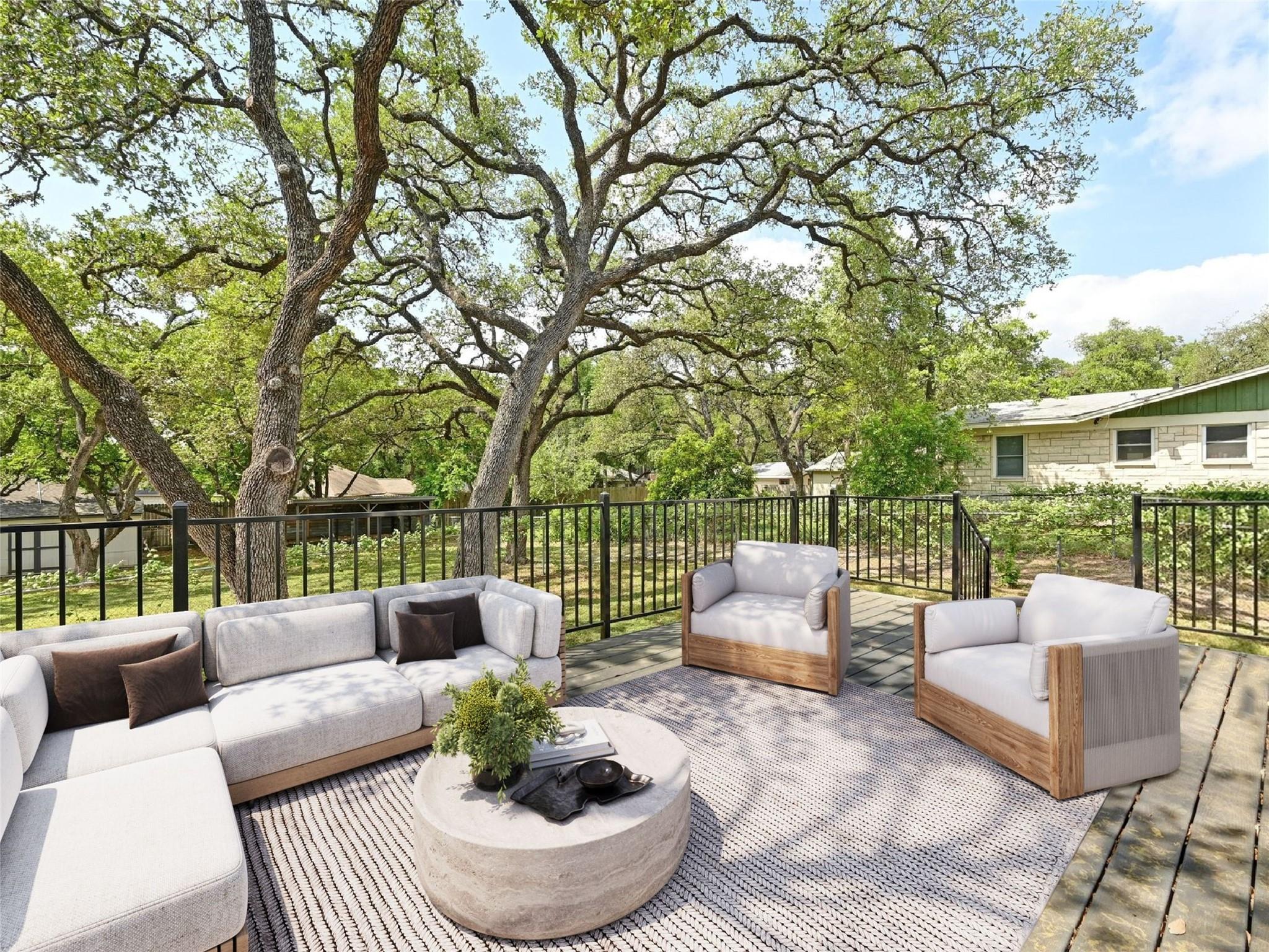 7611 Oak Hedge PL