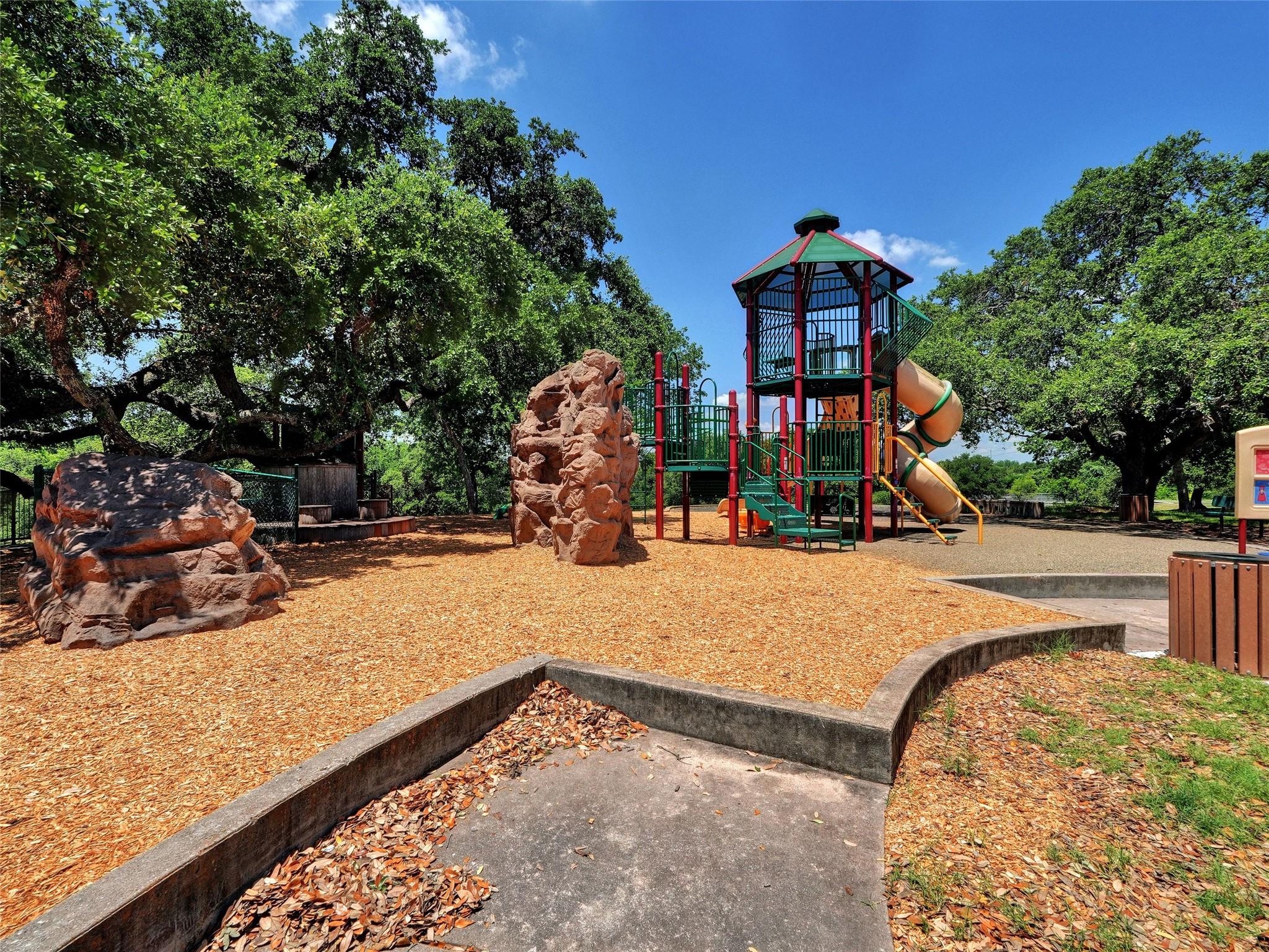 7611 Oak Hedge PL