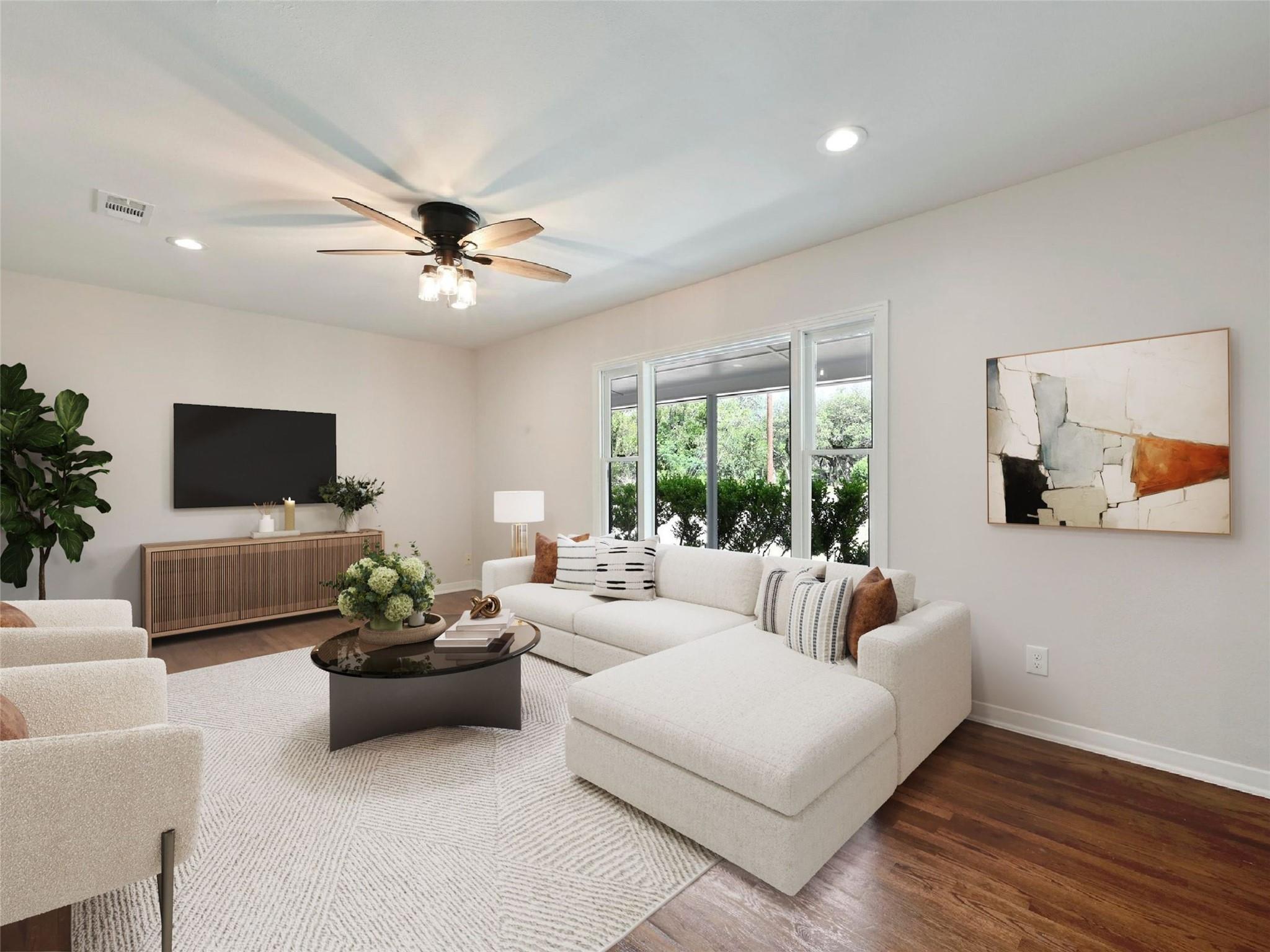 7611 Oak Hedge PL