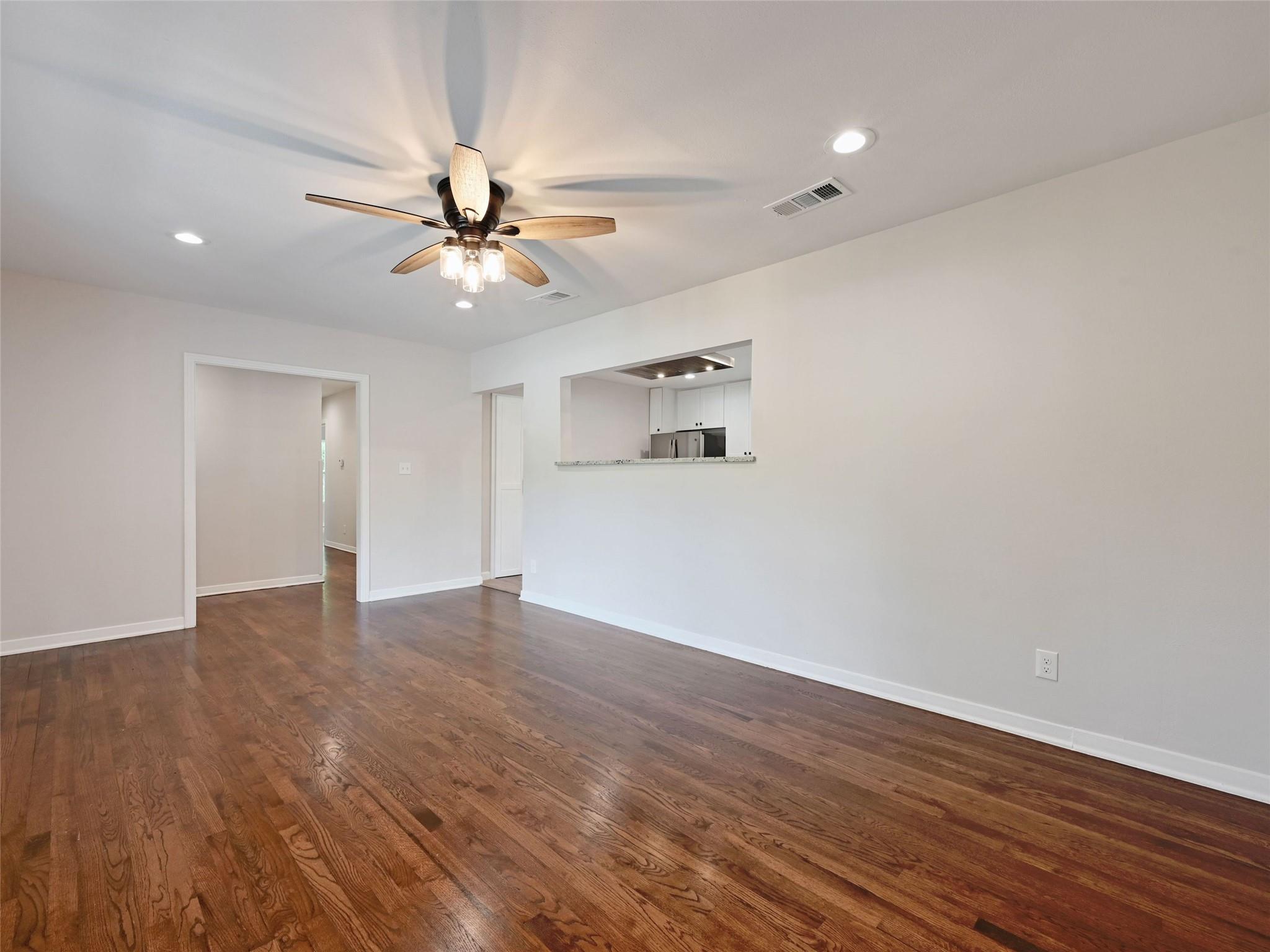 7611 Oak Hedge PL