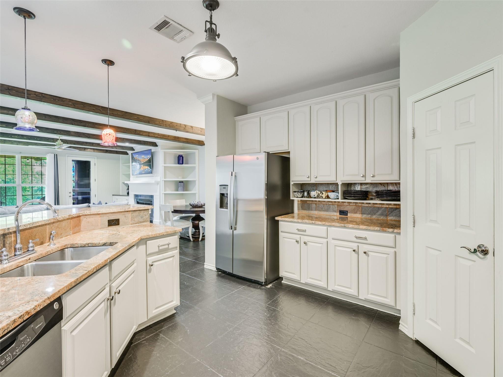 539 Colovista PKWY # B101