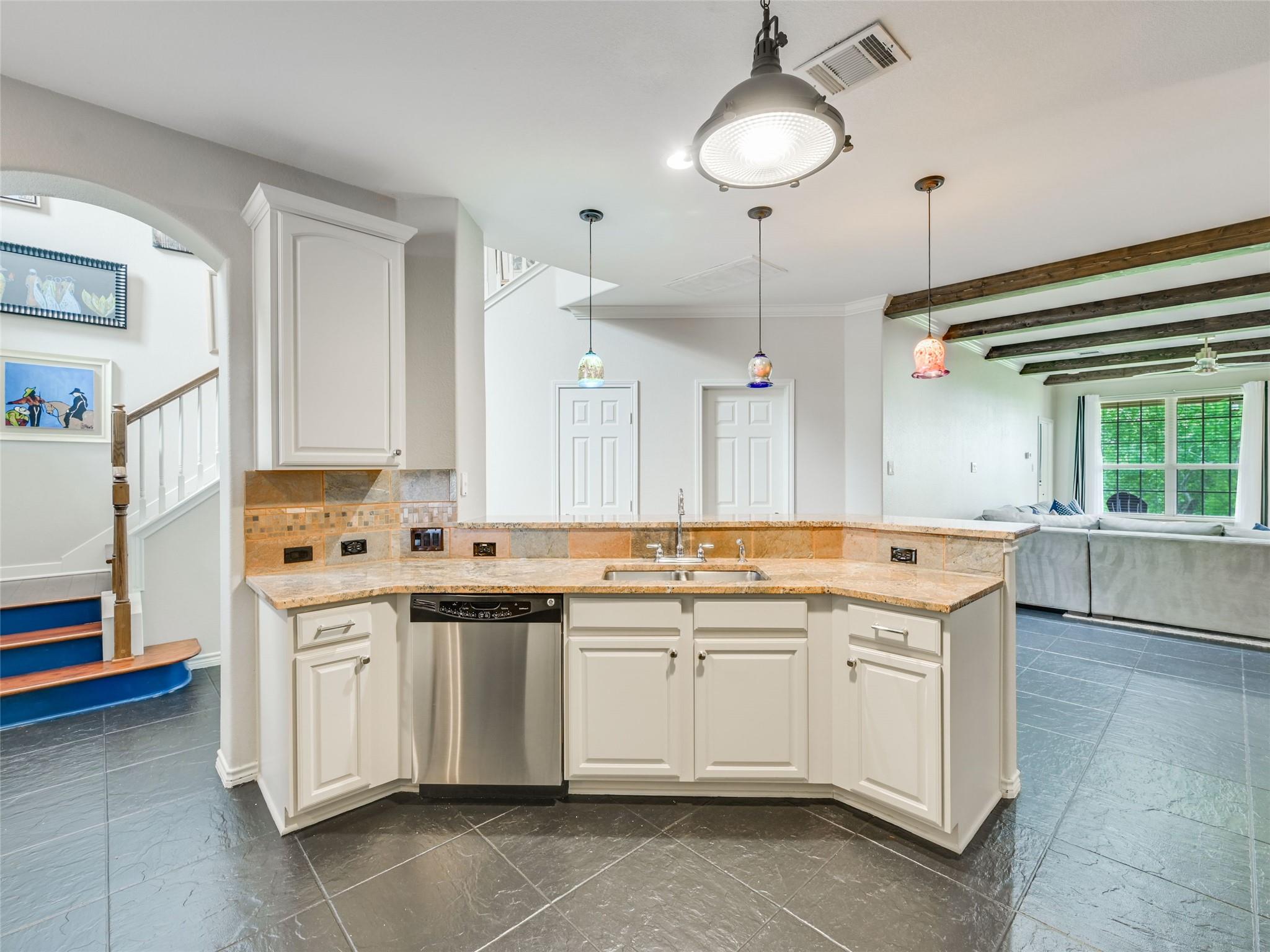 539 Colovista PKWY # B101