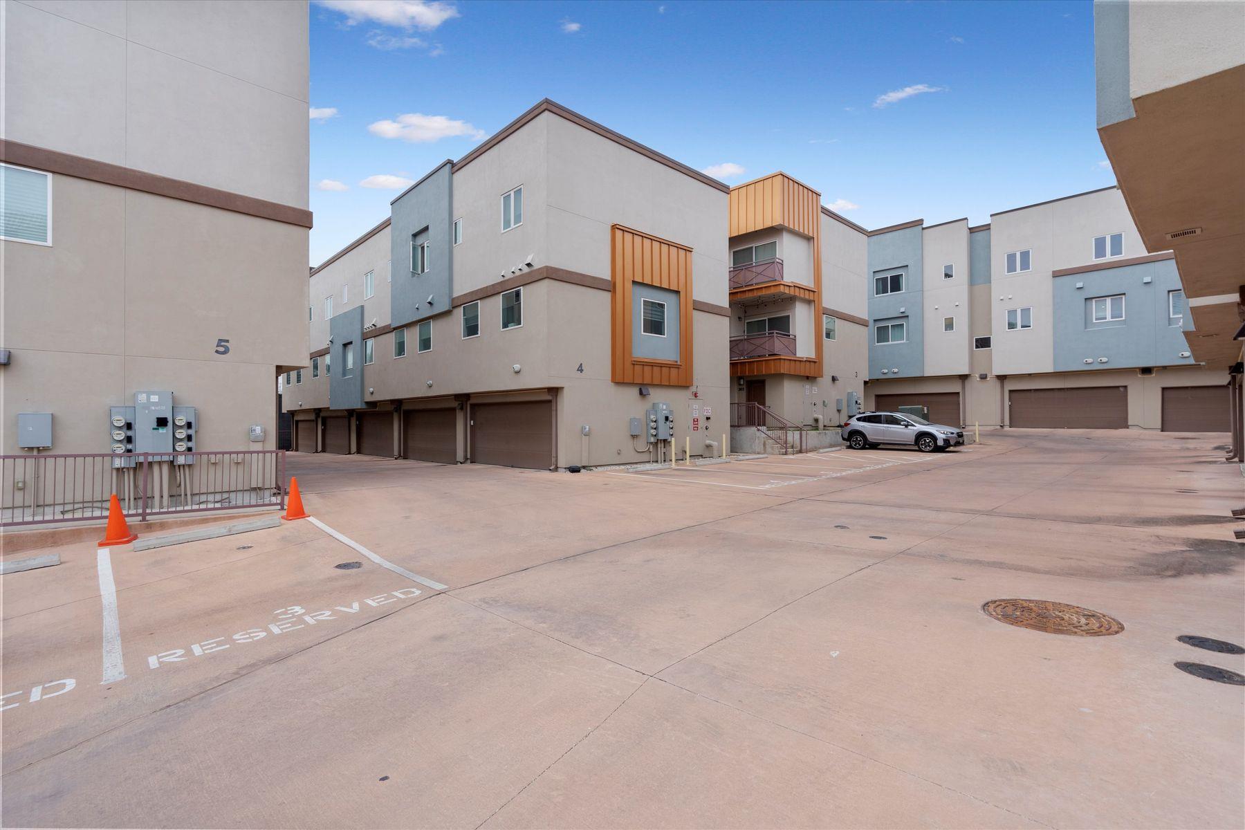 2827 Manor RD # 3102