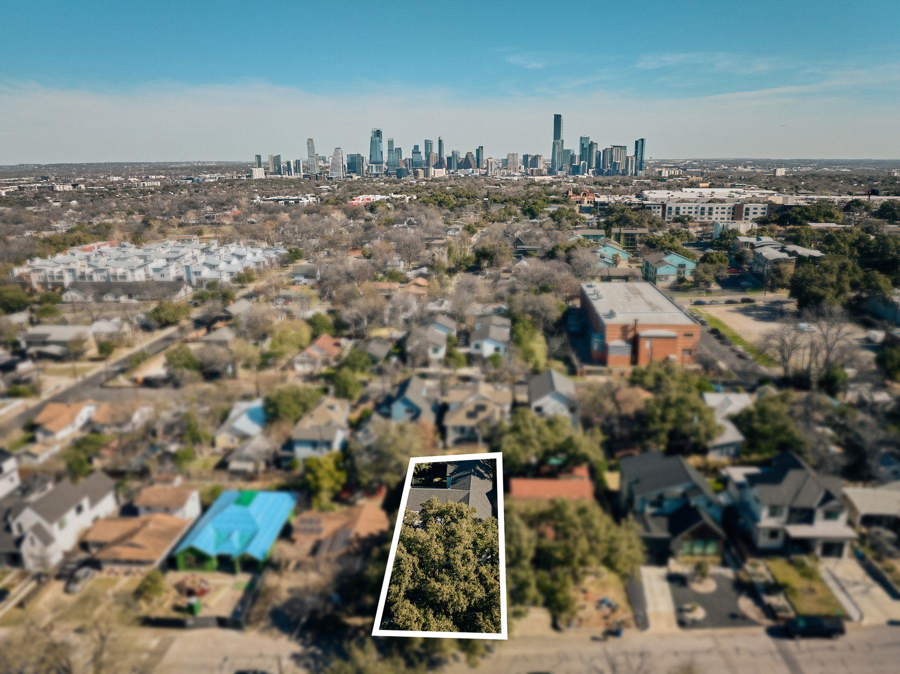 208 El Paso ST