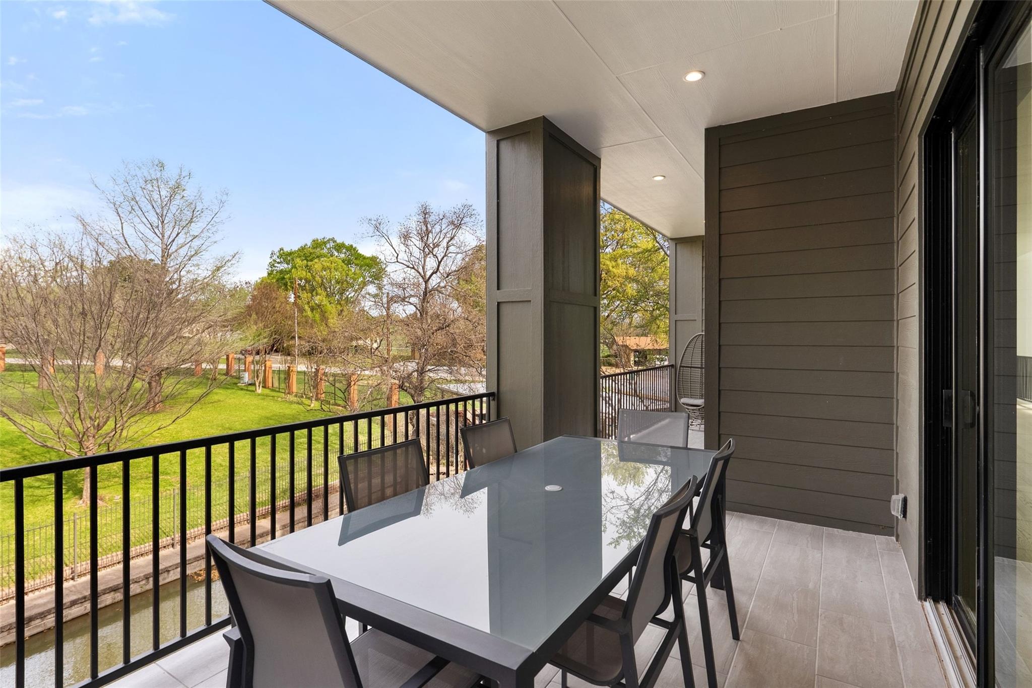 102 Cypress Shore Lane LN