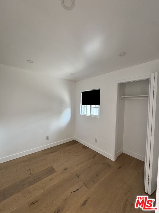 9506 S San Pedro