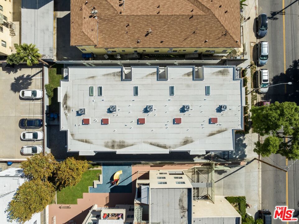 1624 N Normandie Ave Unit: B
