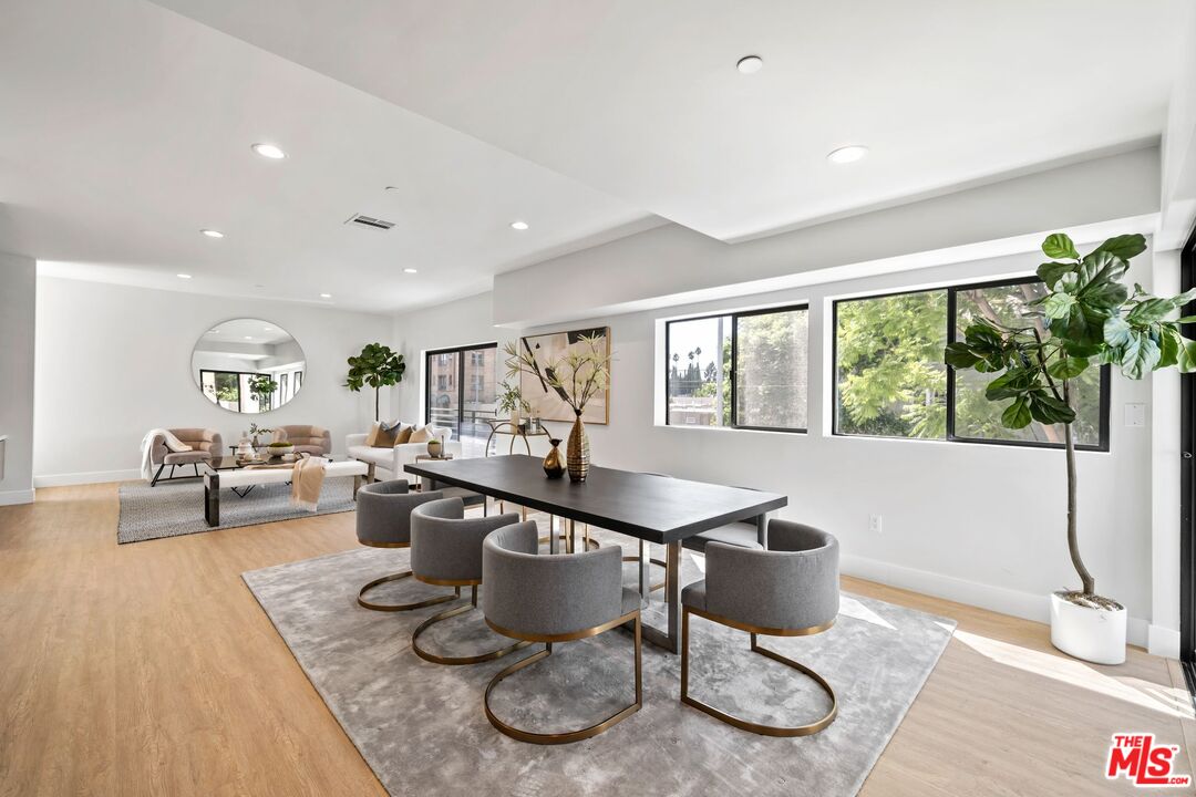 1624 N Normandie Ave Unit: B