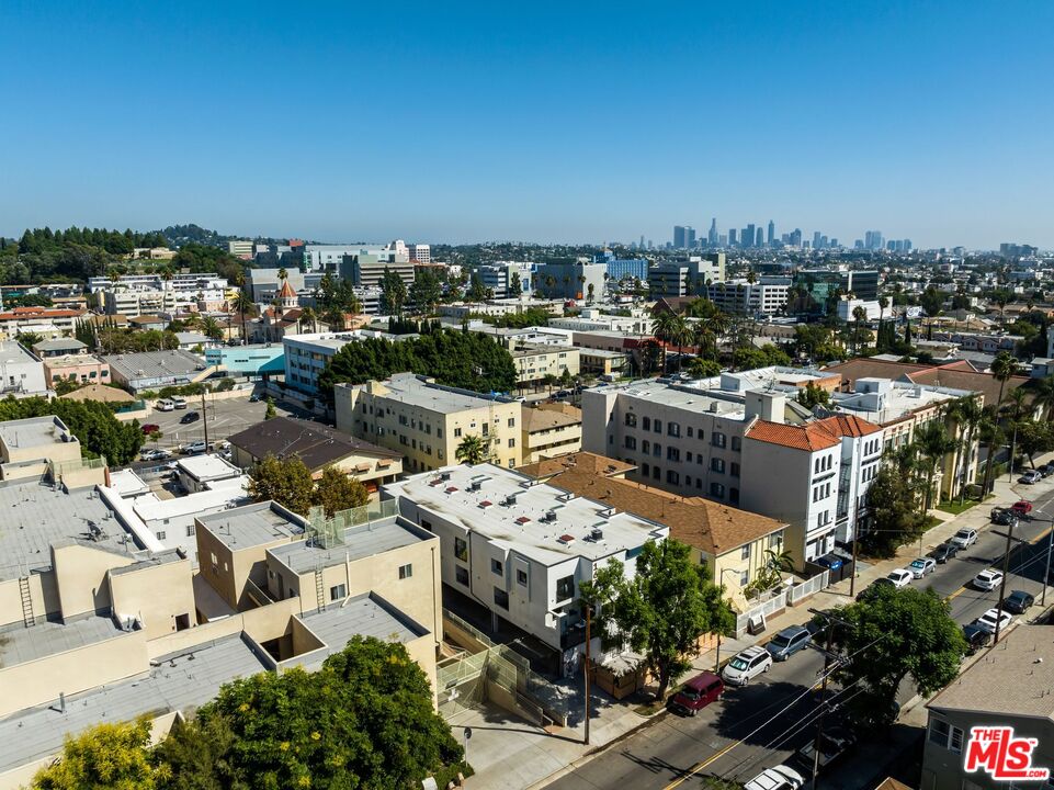 1624 N Normandie Ave Unit: B