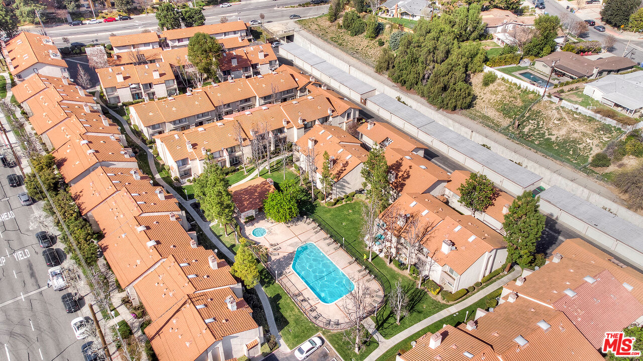 5624 Las Virgenes Rd Unit: 19