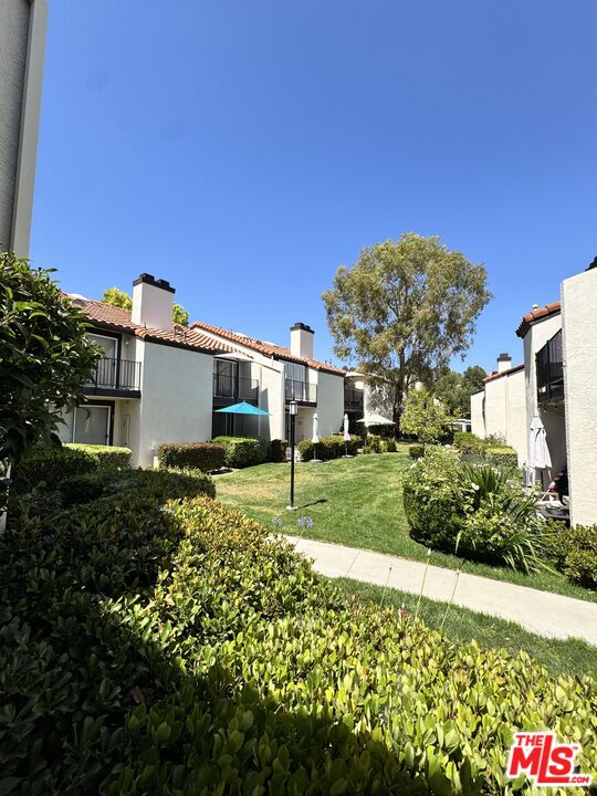 5624 Las Virgenes Rd Unit: 19