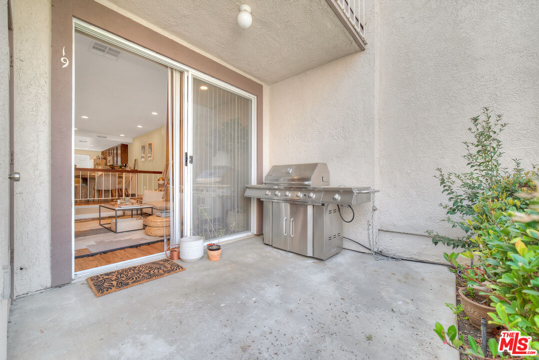 5624 Las Virgenes Rd Unit: 19