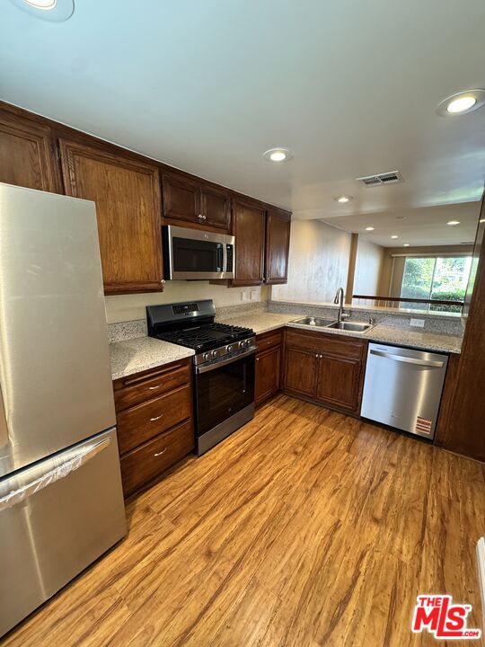 5624 Las Virgenes Rd Unit: 19
