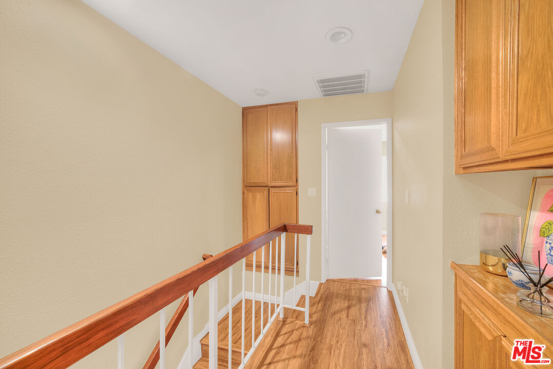 5624 Las Virgenes Rd Unit: 19