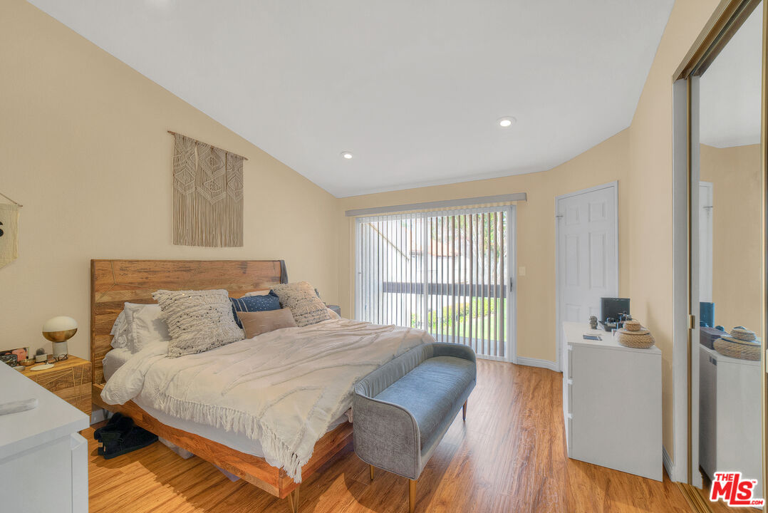 5624 Las Virgenes Rd Unit: 19