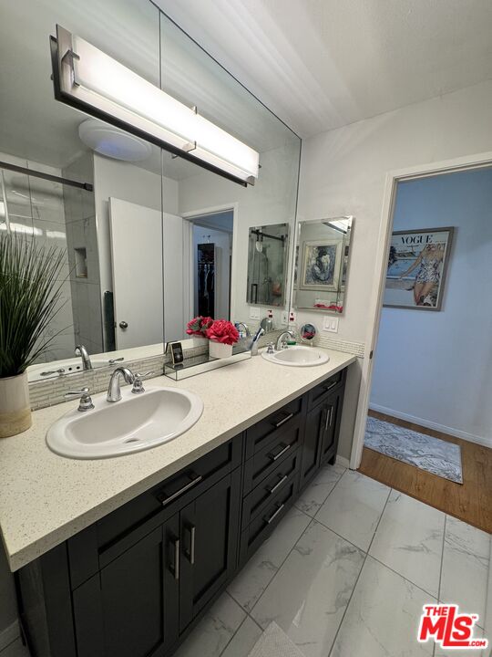1002 S Burnside Ave Unit: 204