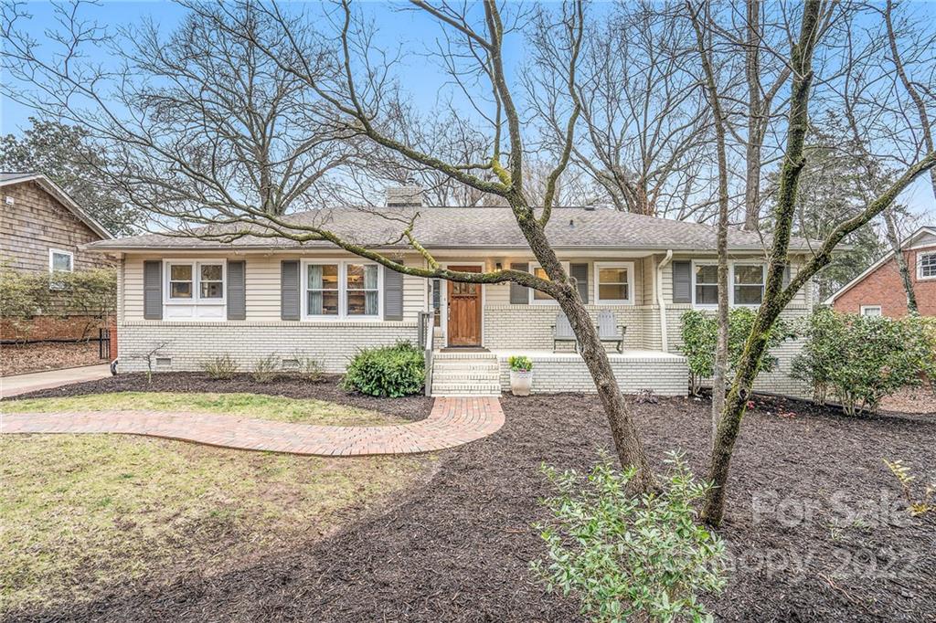 229 N Canterbury Road