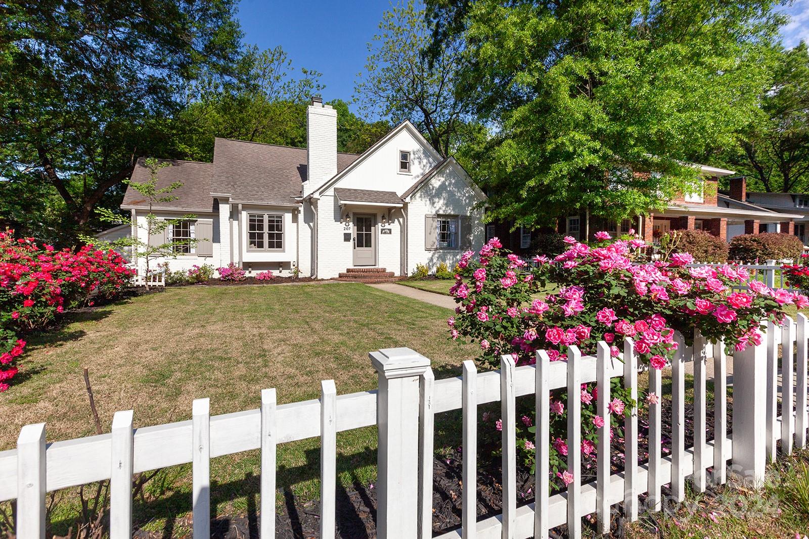 2107 The Plaza Road