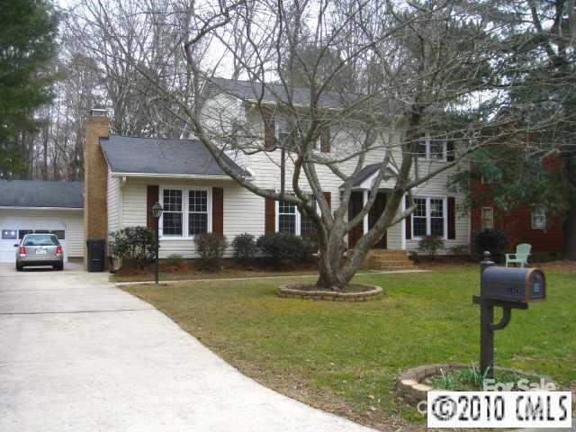 7529 Cornwallis Lane