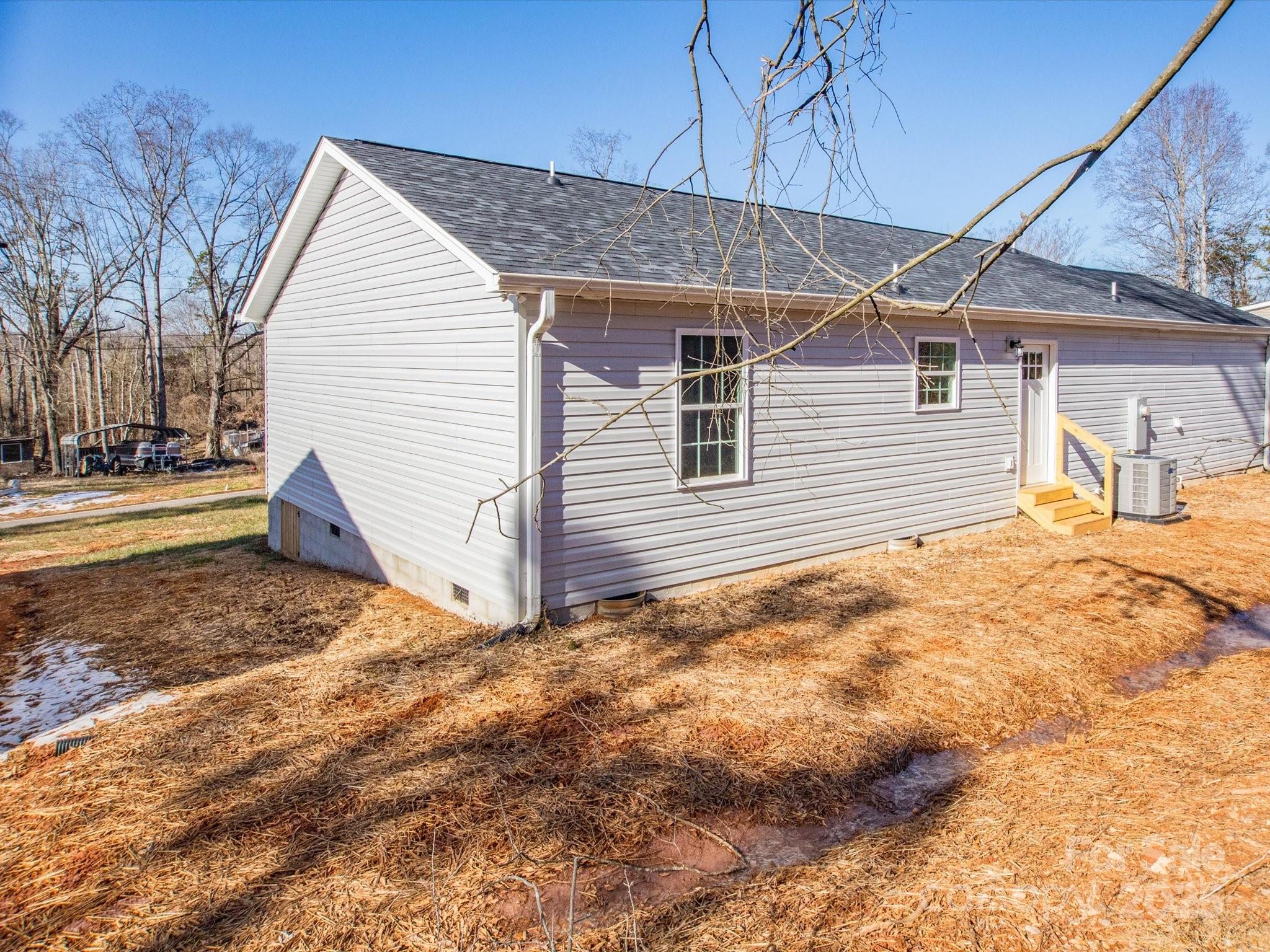 4644 Old Catawba Road Unit: 3
