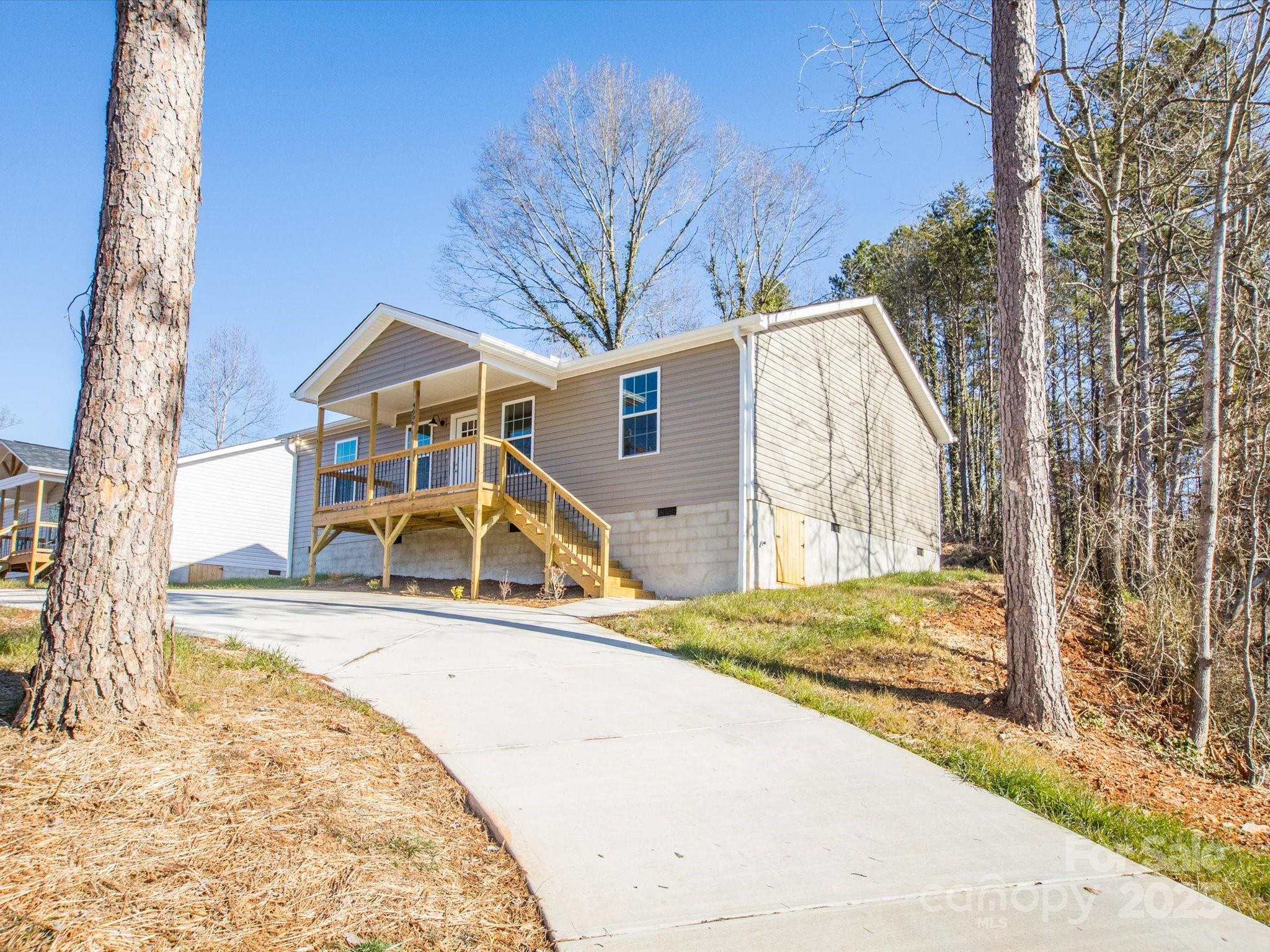 4644 Old Catawba Road Unit: 3