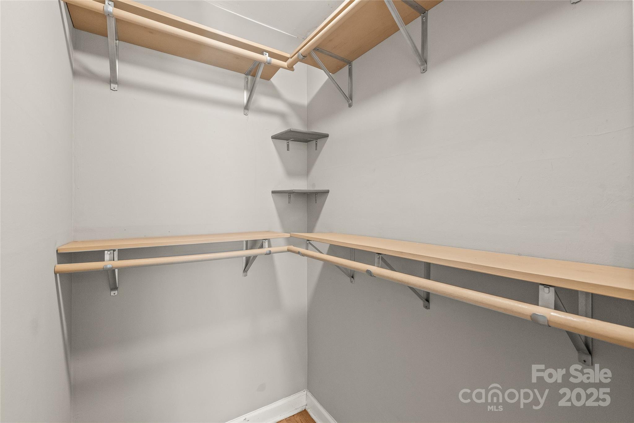 941 Squirrel Hill Road