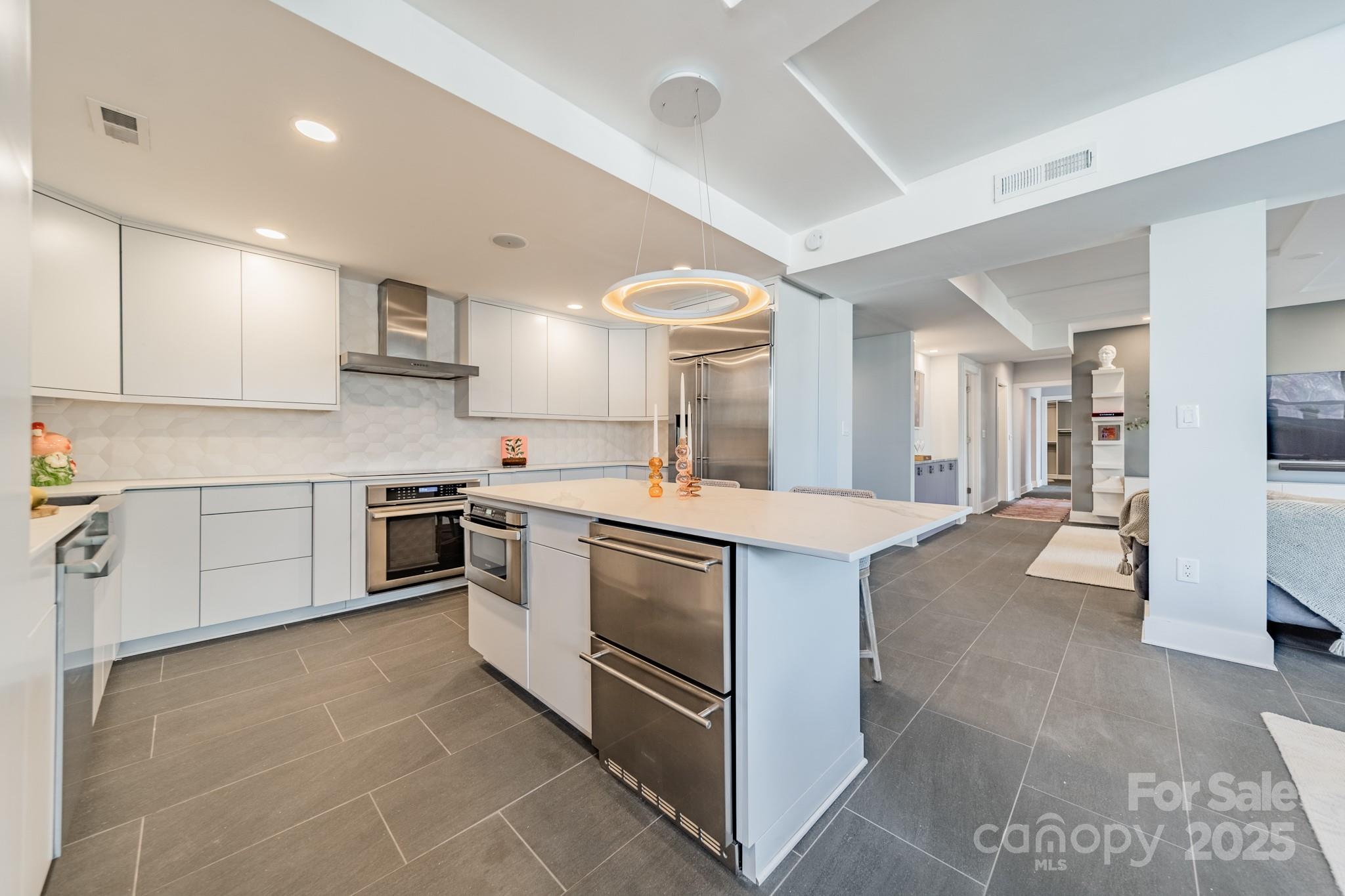 1300 Reece Road Unit: 201