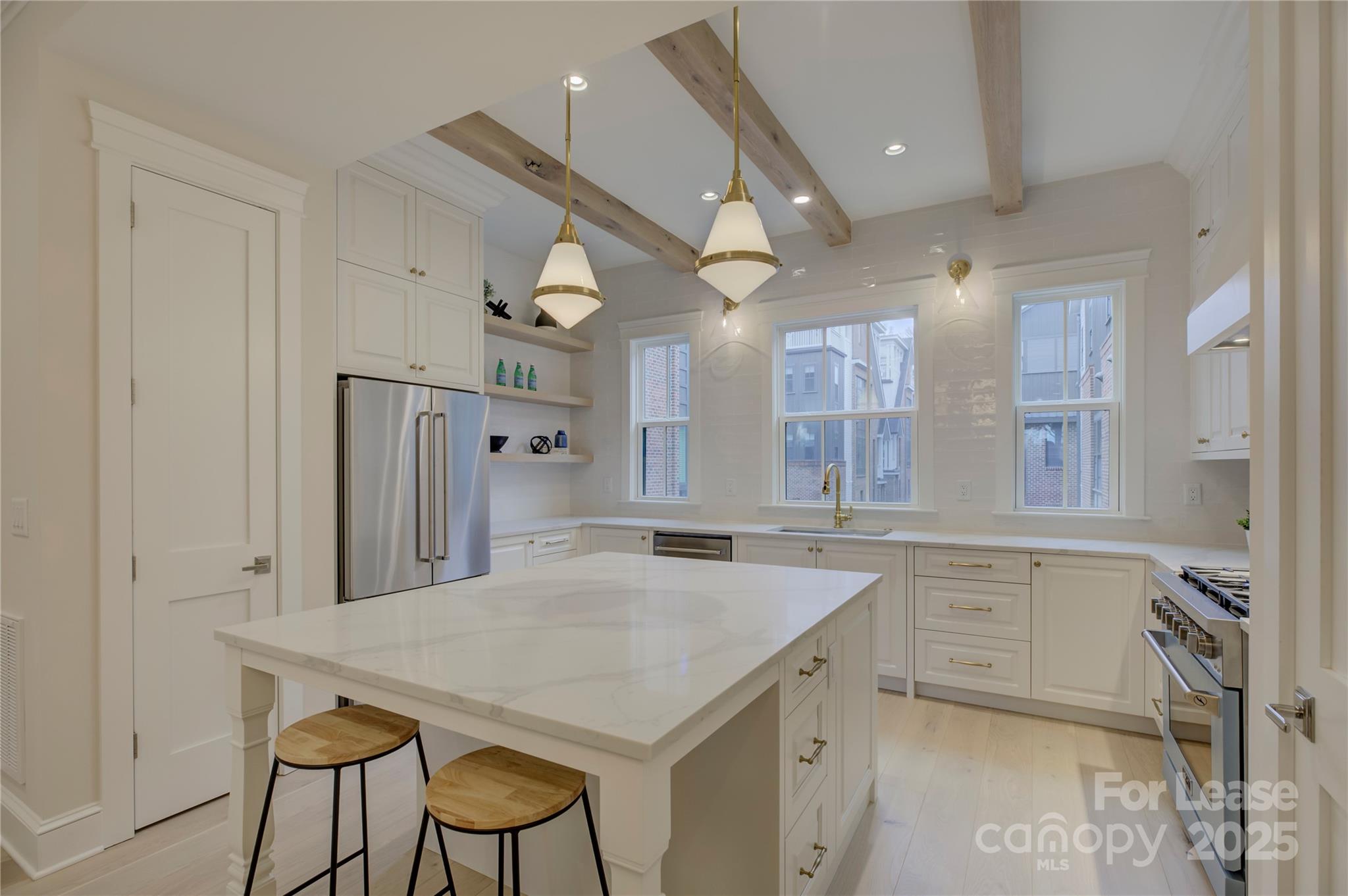 3015 Pinehurst Place