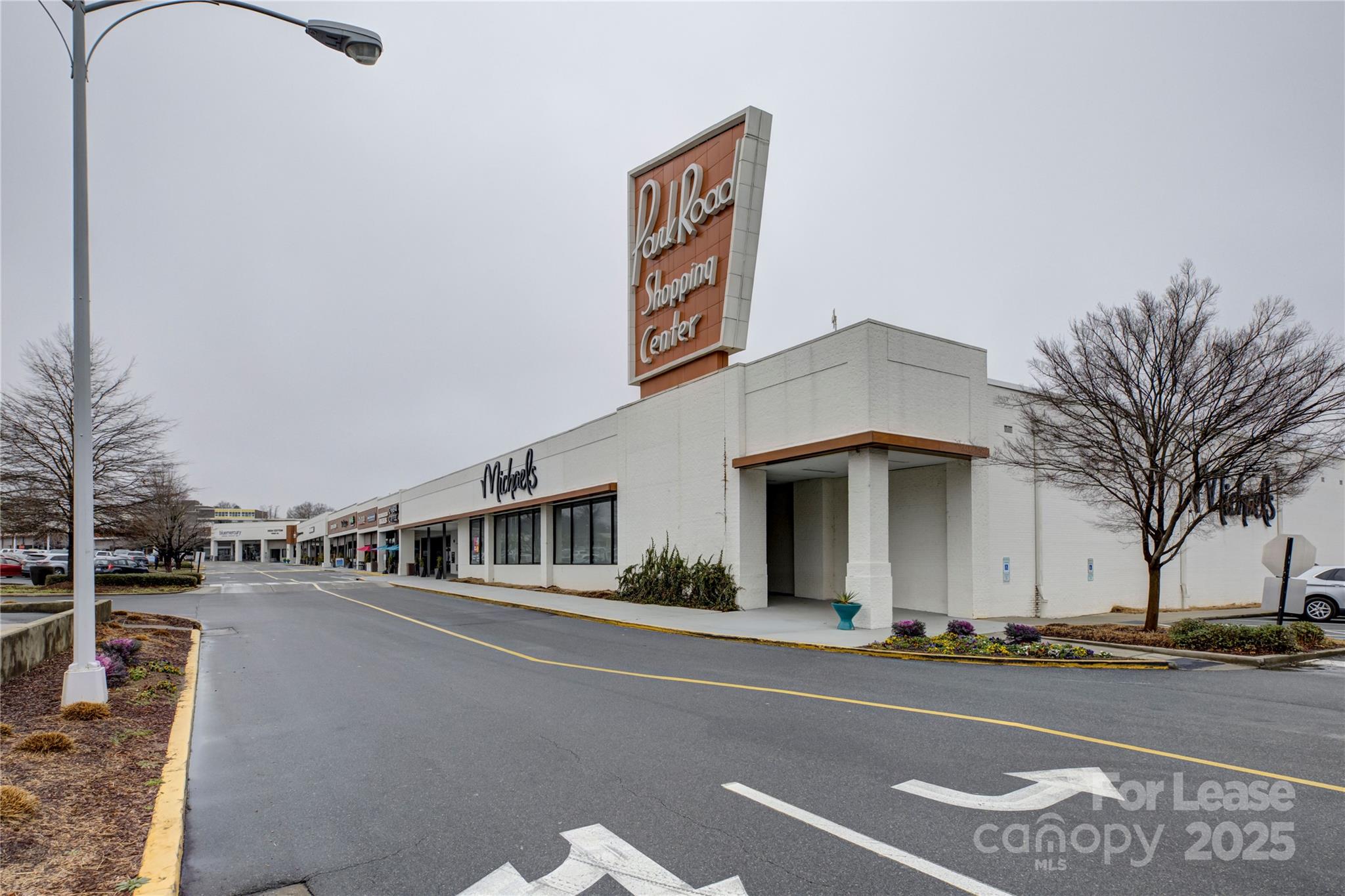 3015 Pinehurst Place