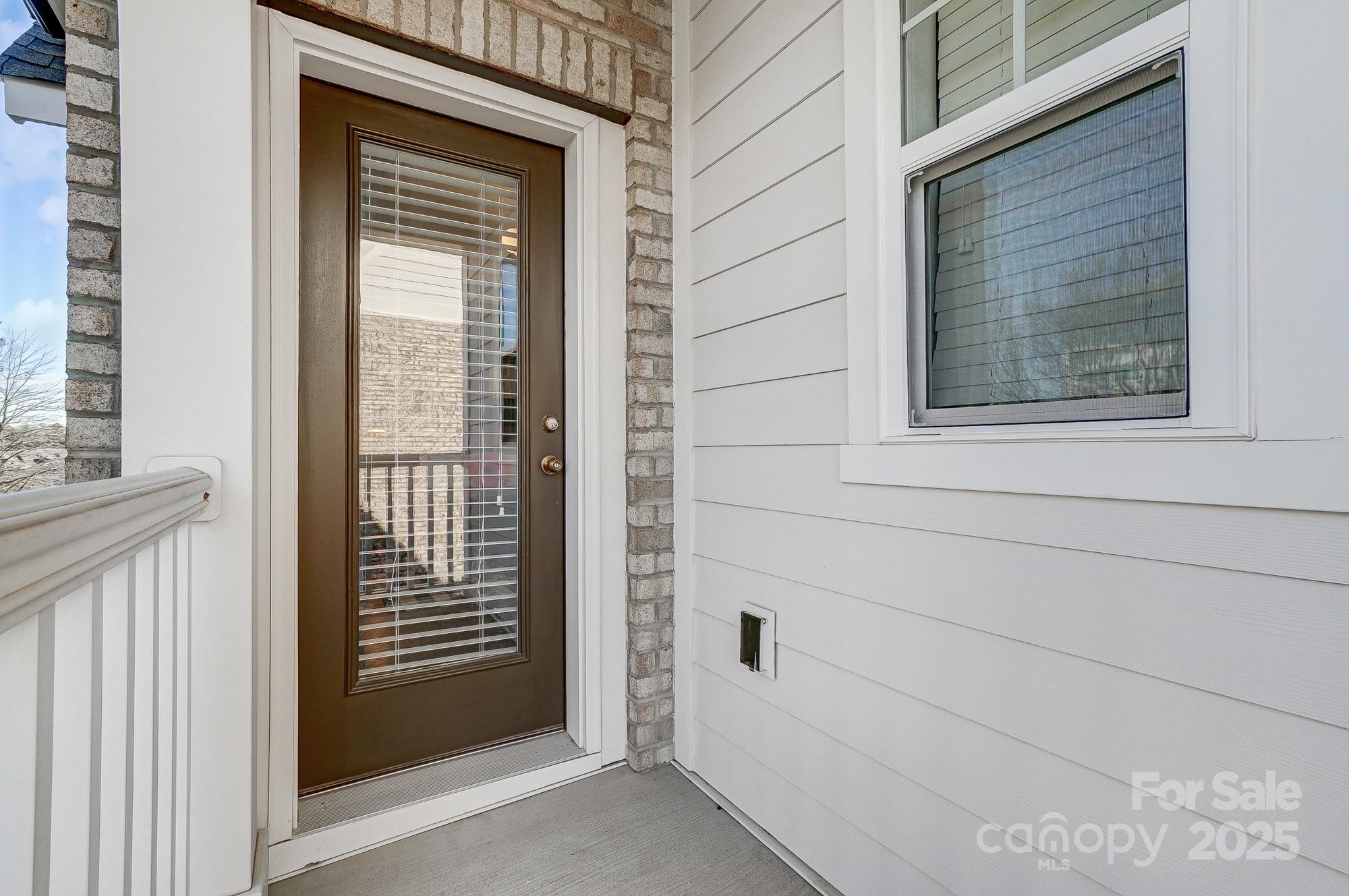 7560 Waverly Walk Avenue