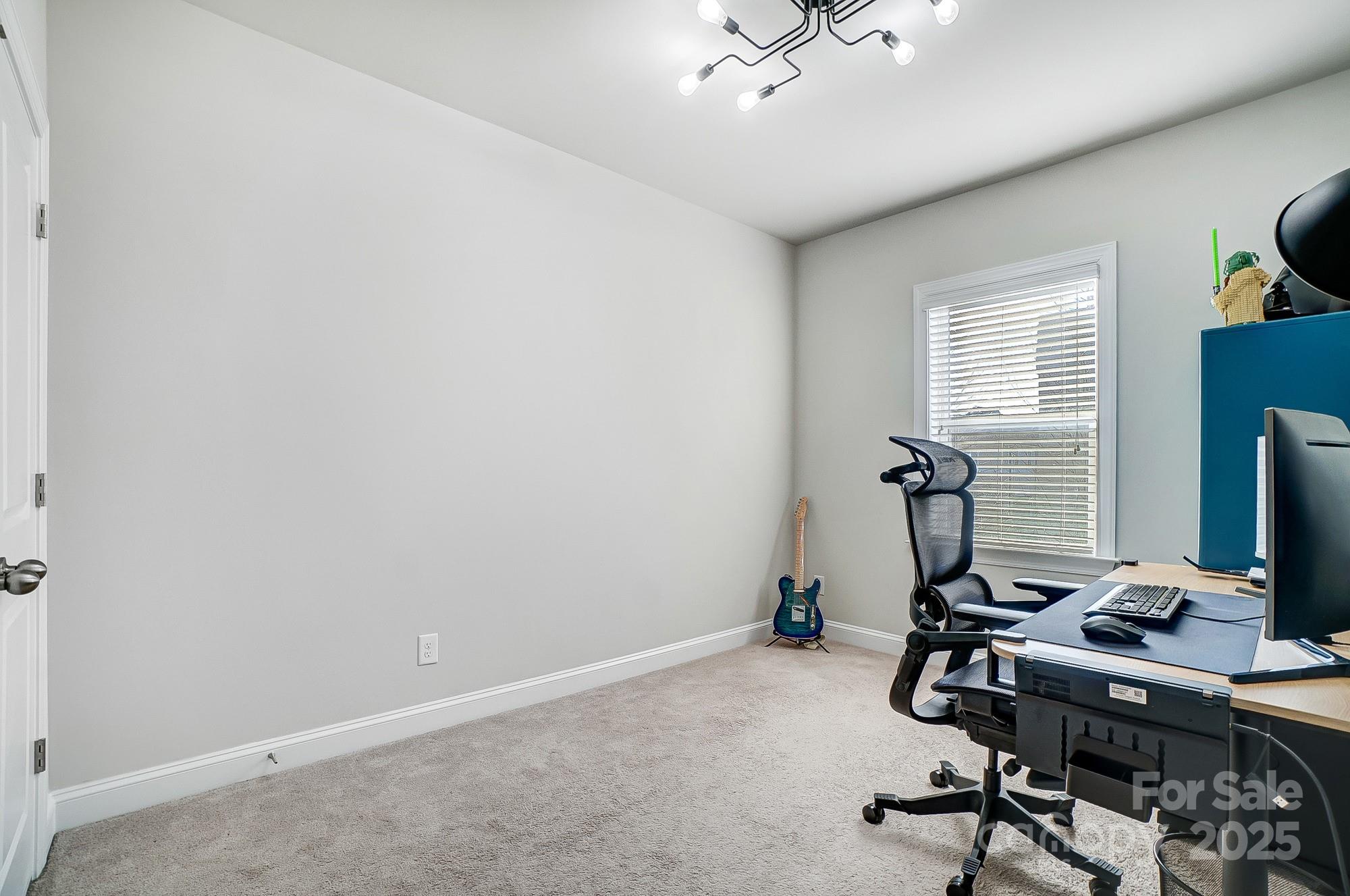 7560 Waverly Walk Avenue