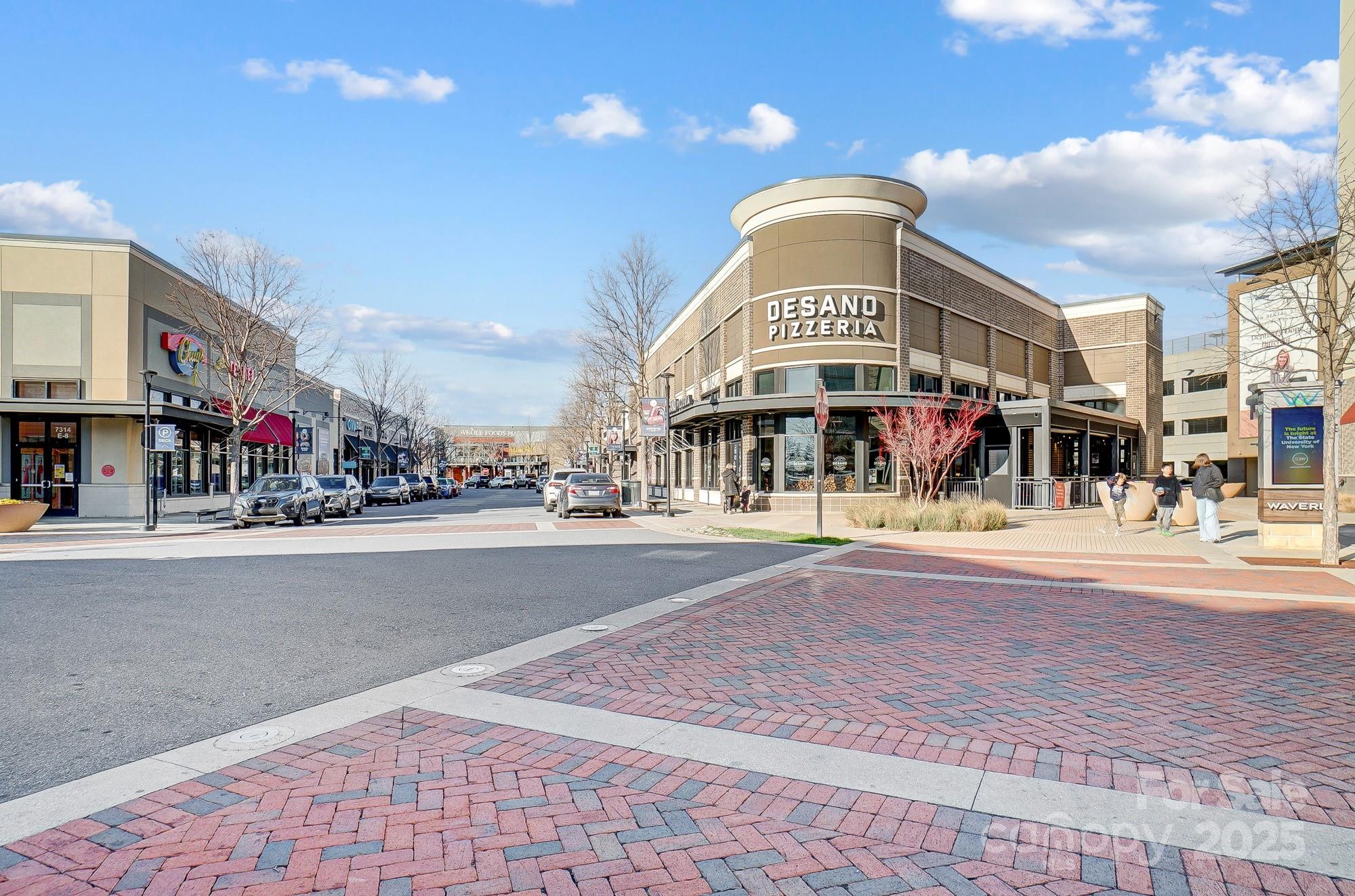 7560 Waverly Walk Avenue