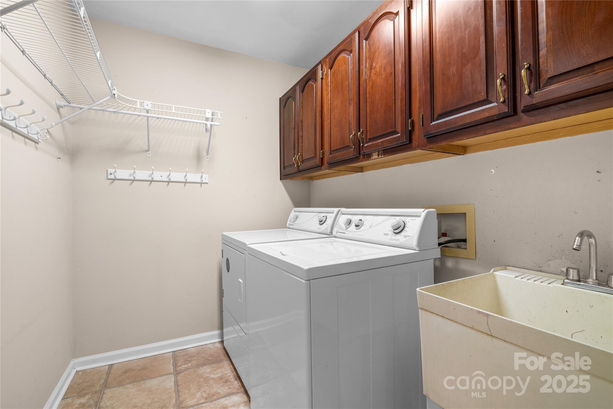 10122 Deer Brook Lane