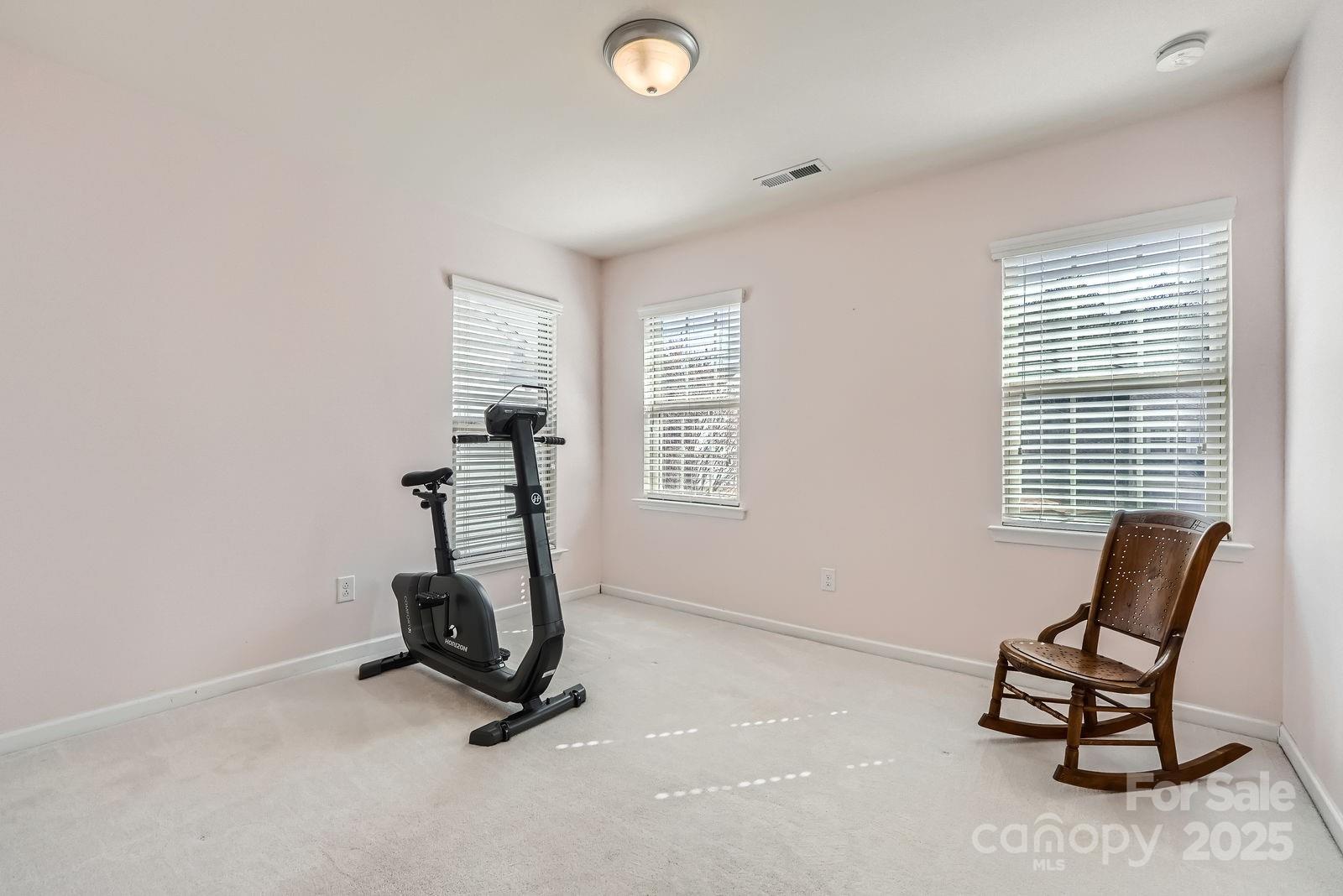 15317 Colonial Park Drive