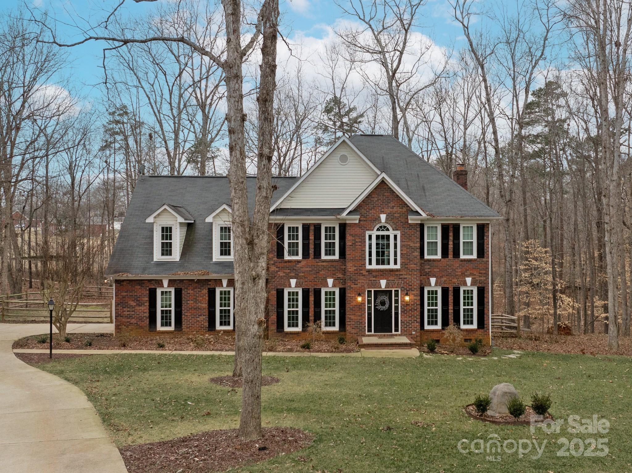 3060 Tall Oaks Court