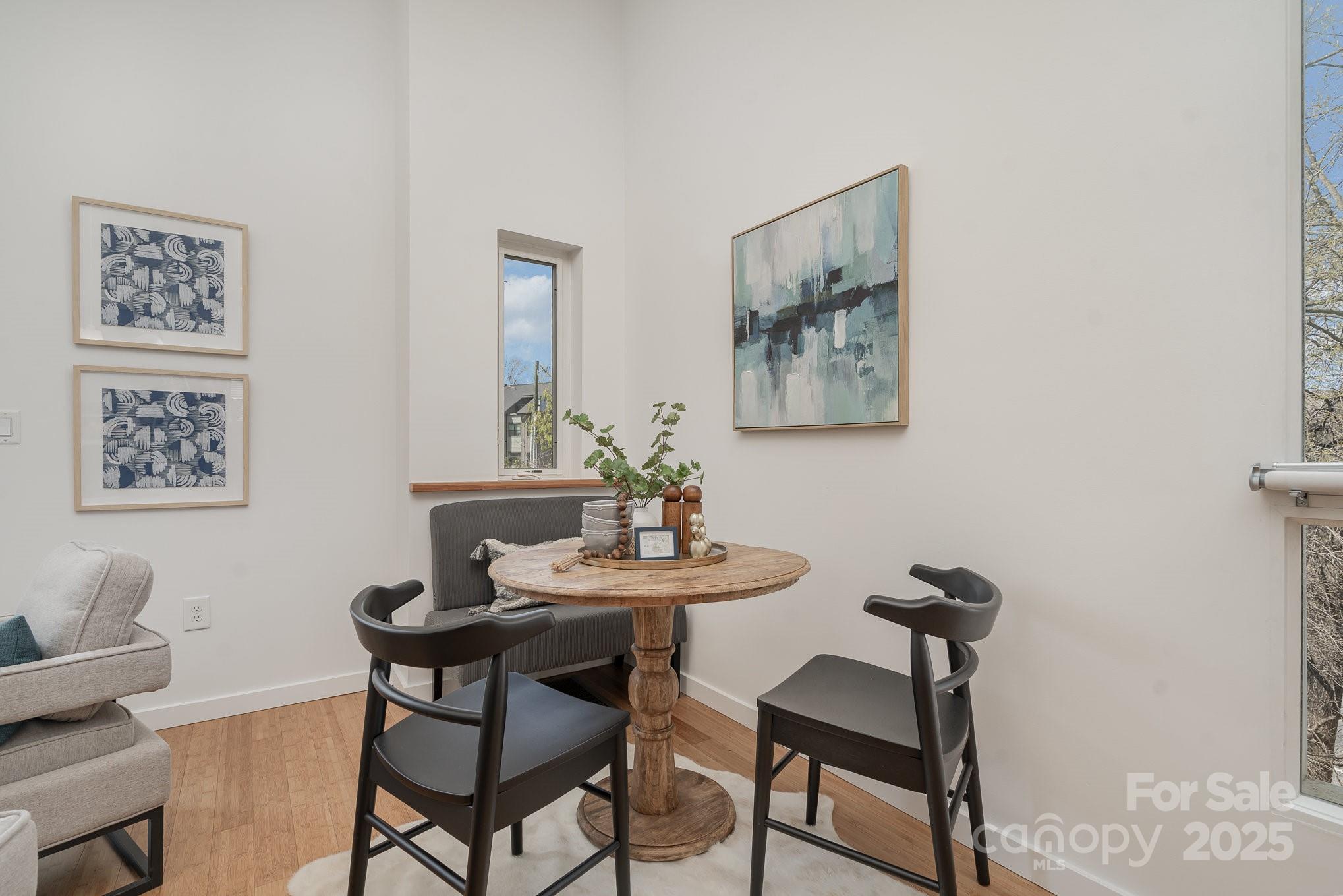 2724 N Davidson Street