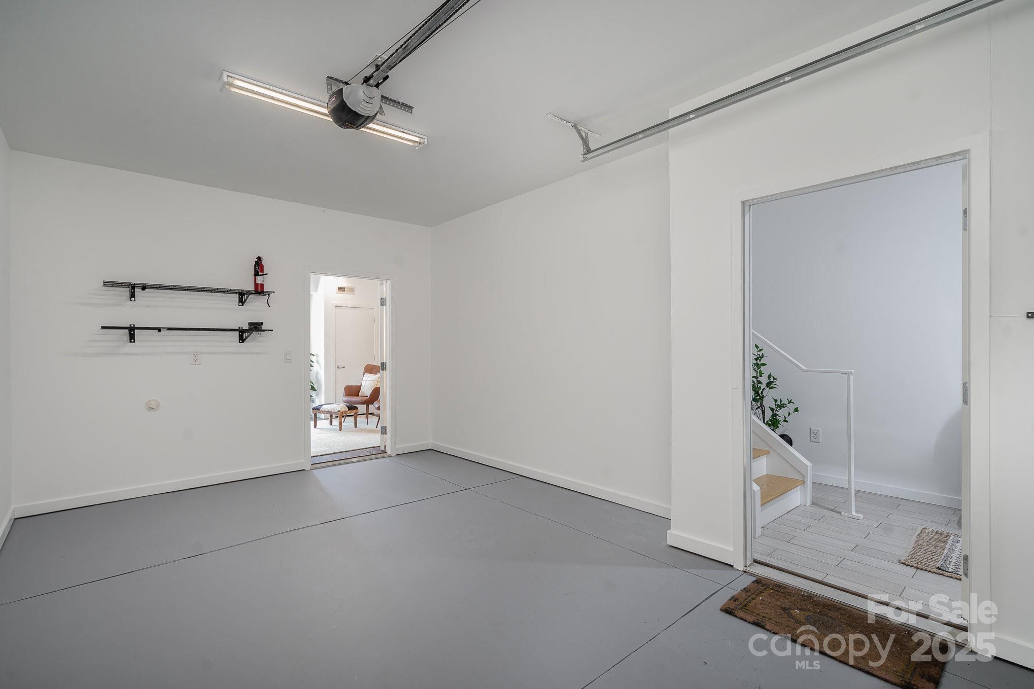 2724 N Davidson Street