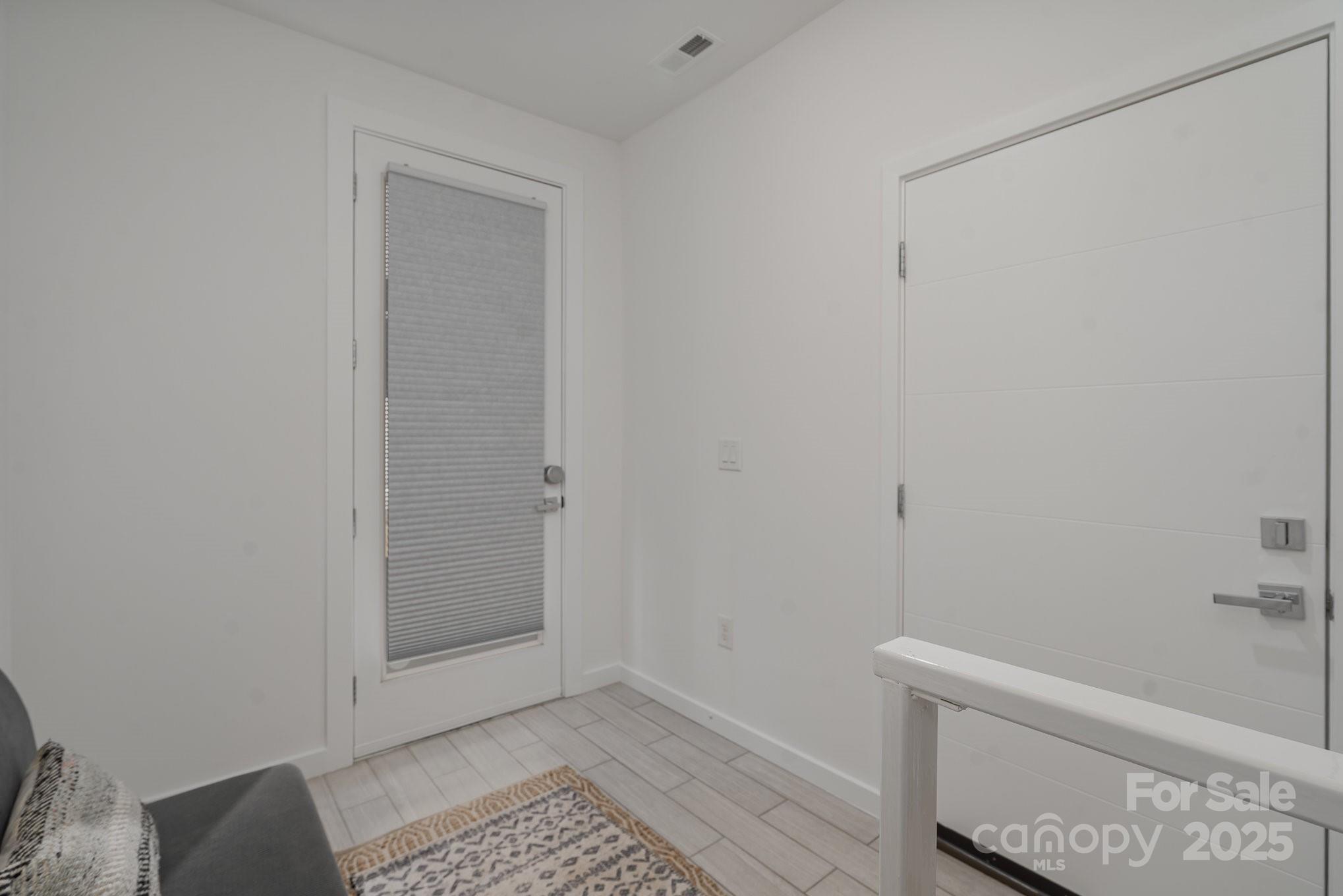 2724 N Davidson Street