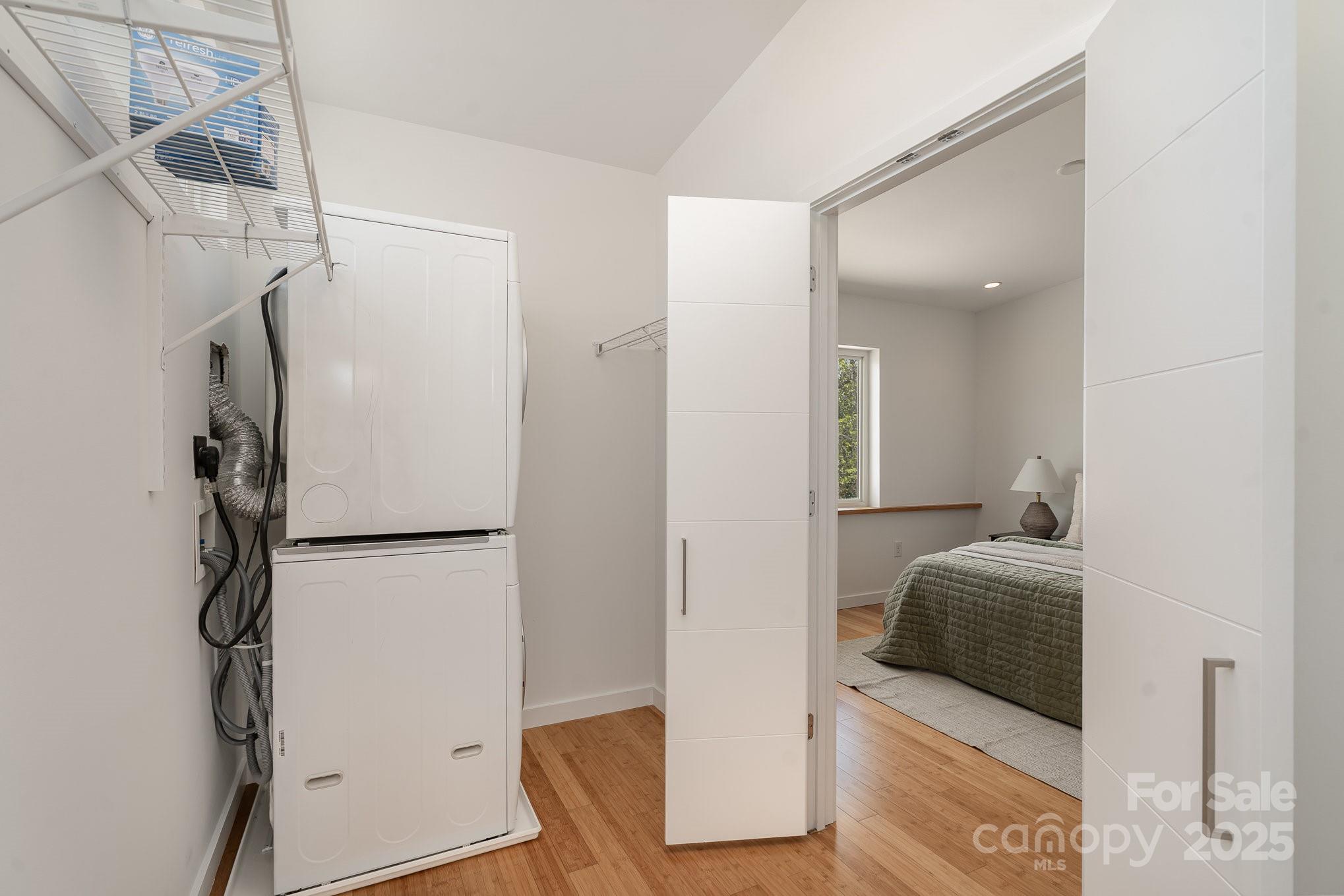 2724 N Davidson Street