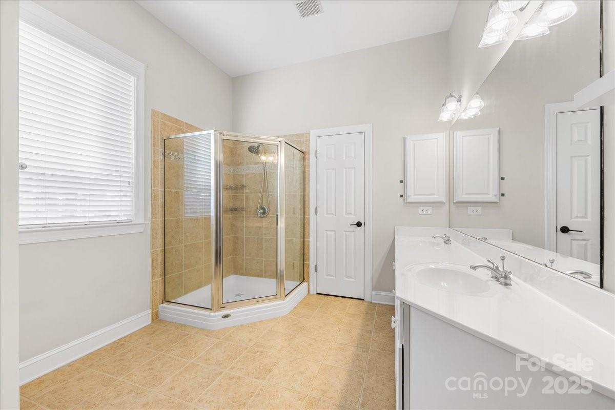 4148 Cedar Point Avenue