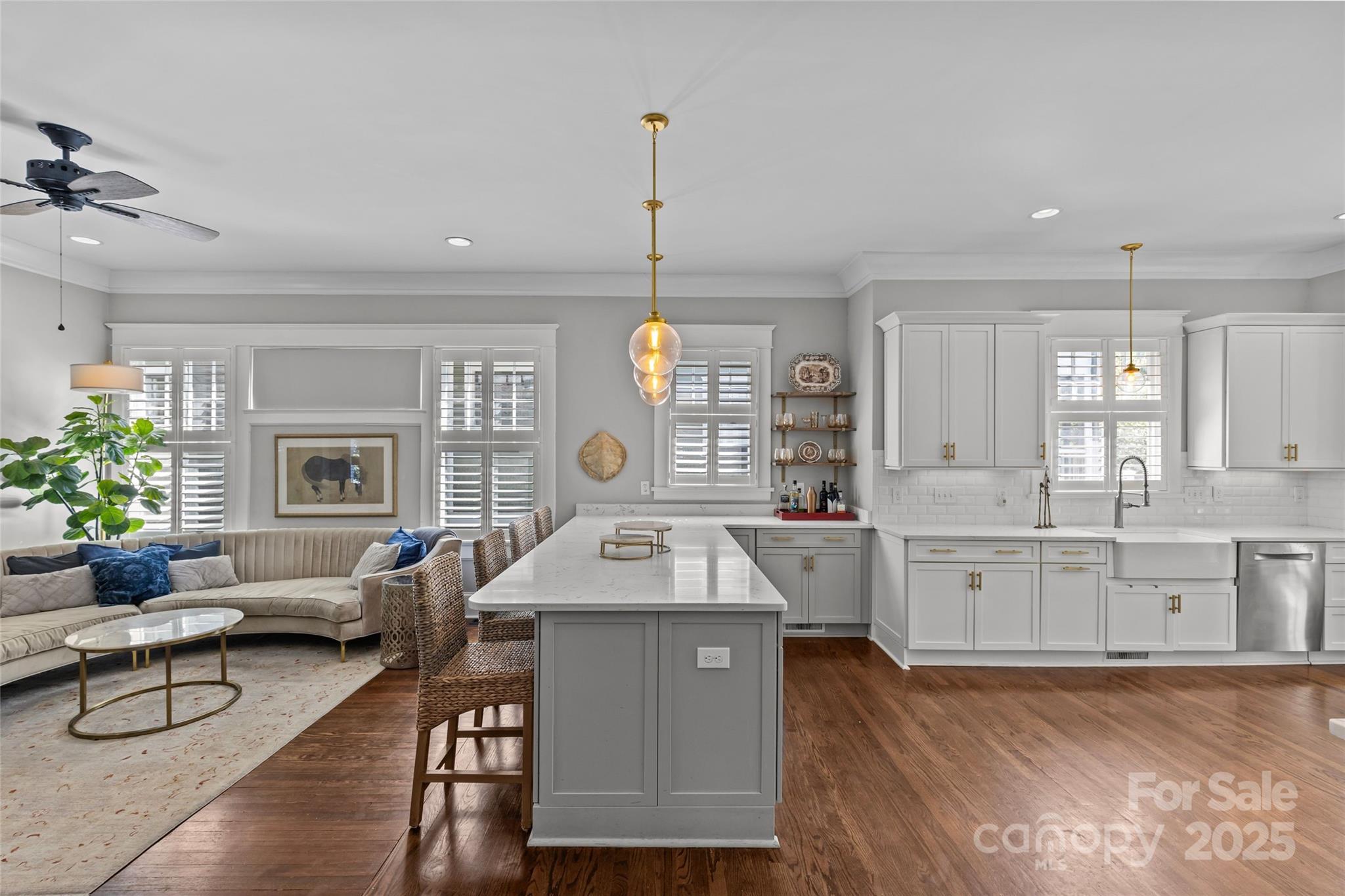 806 Sunnyside Avenue