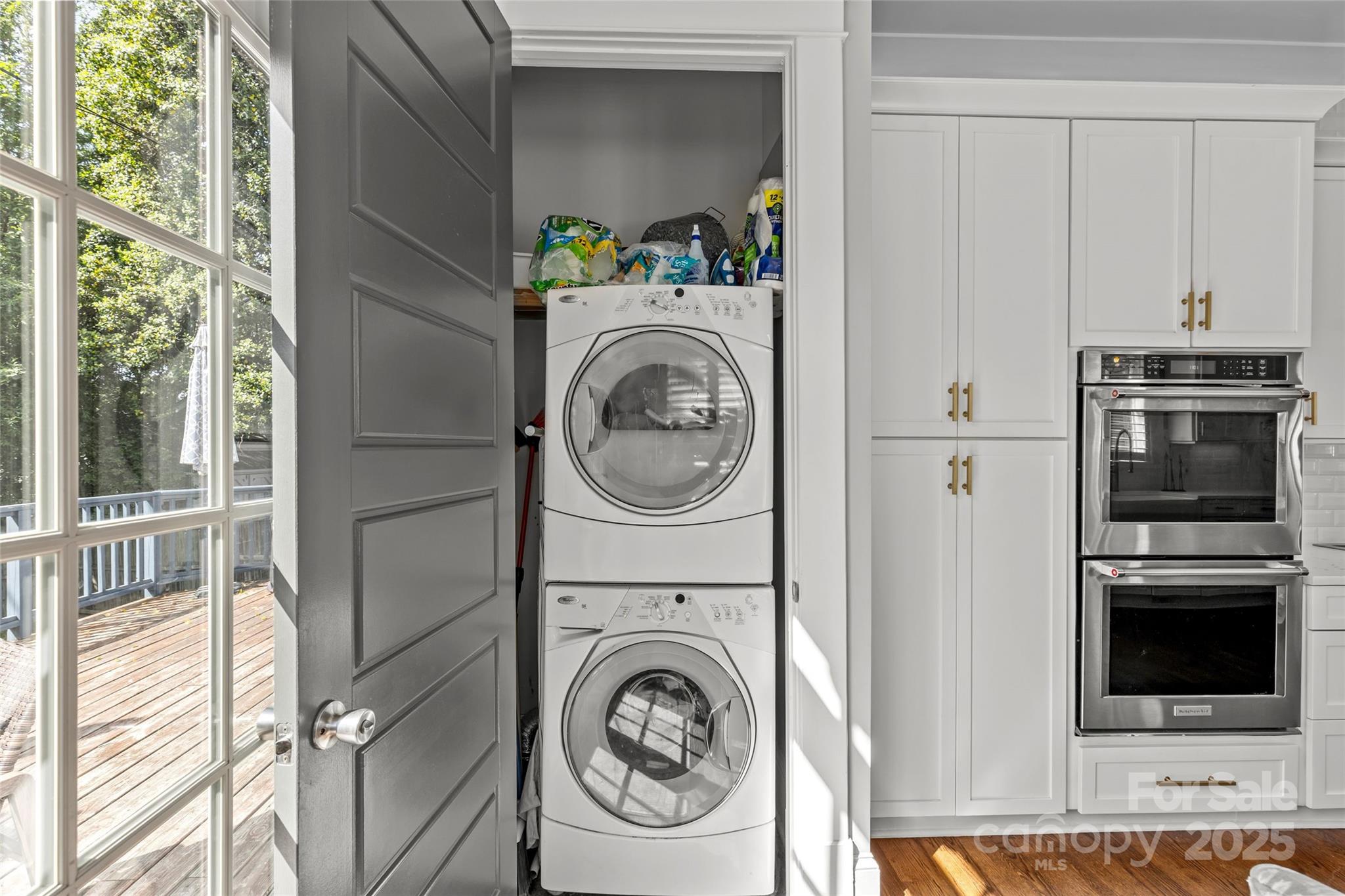 806 Sunnyside Avenue