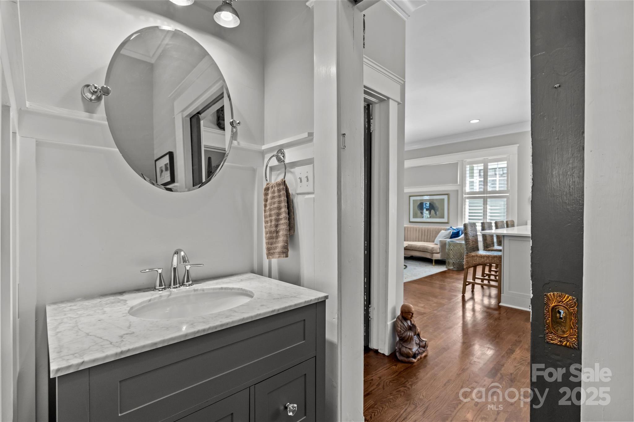 806 Sunnyside Avenue