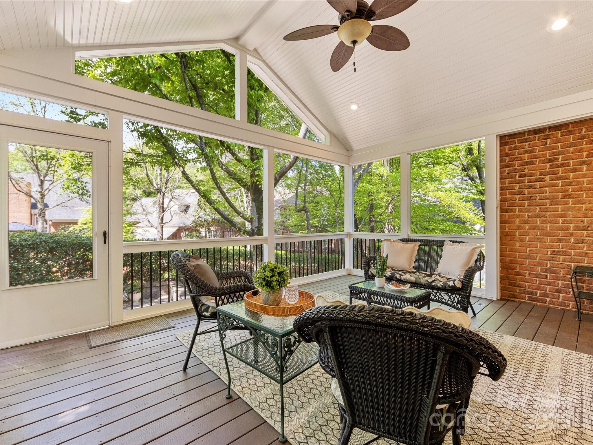 10626 Newberry Park Lane