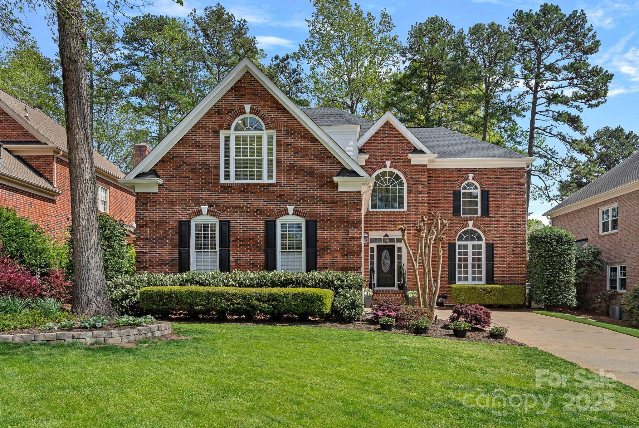 18418 Turnberry Court